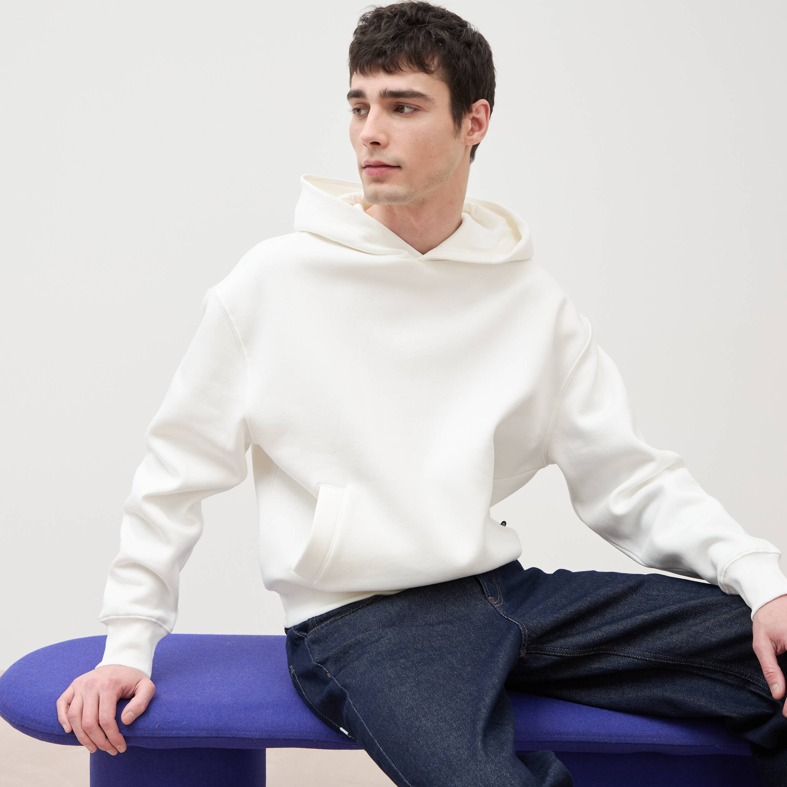 Sweat &agrave; capuche manches longues ecru homme