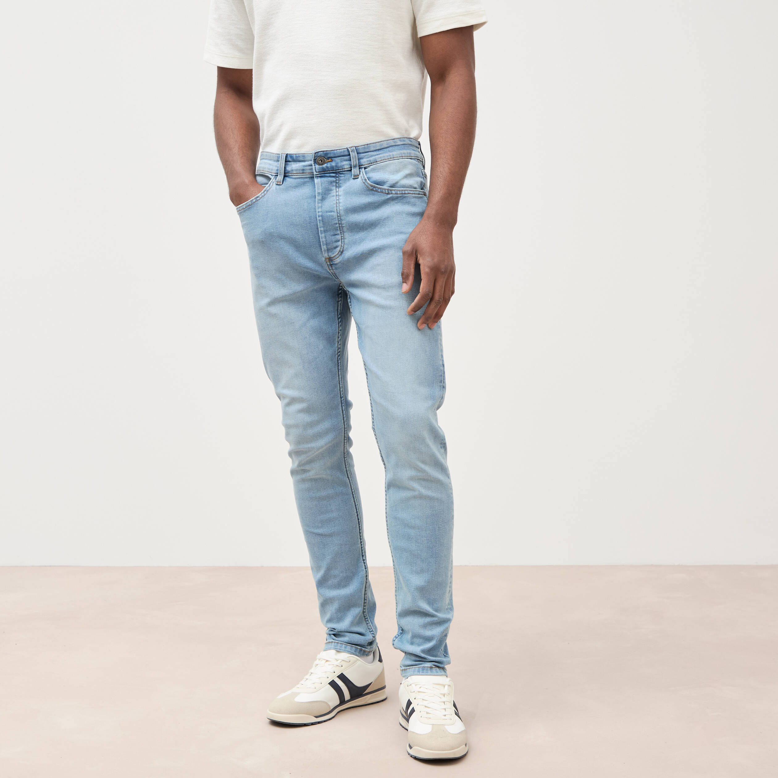 Jeans skinny tapered denim bleach homme