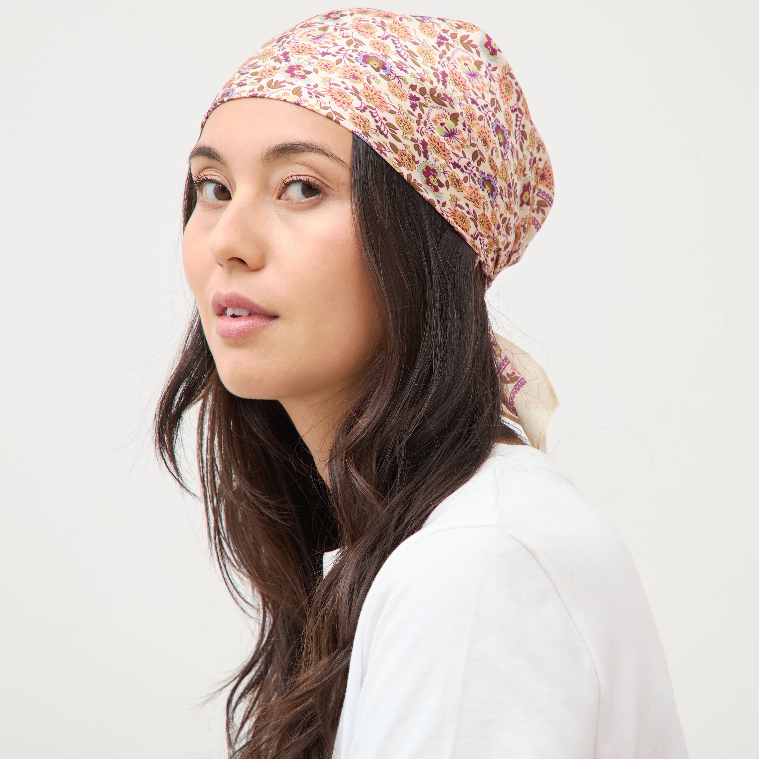 Foulard carr&eacute; satin ecru femme