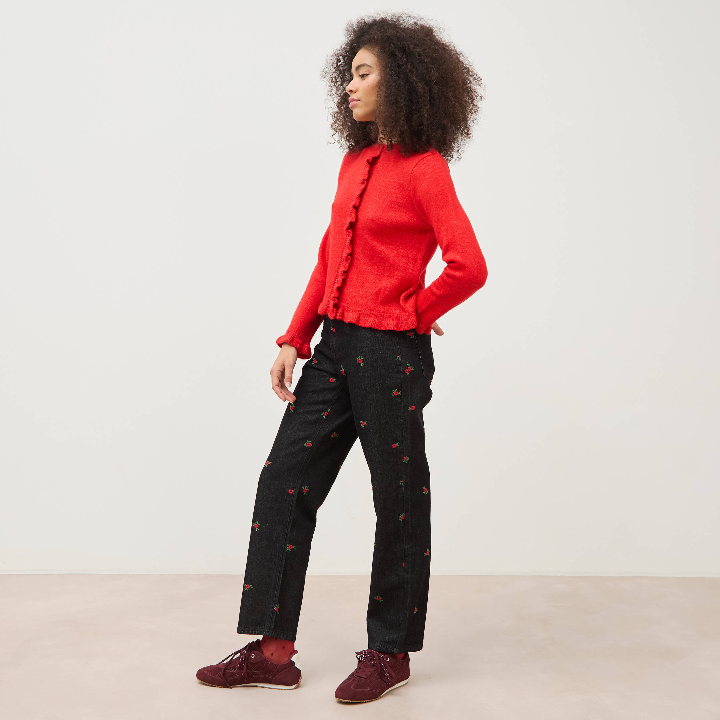 Gilet droit manches longues col rond rouge femme