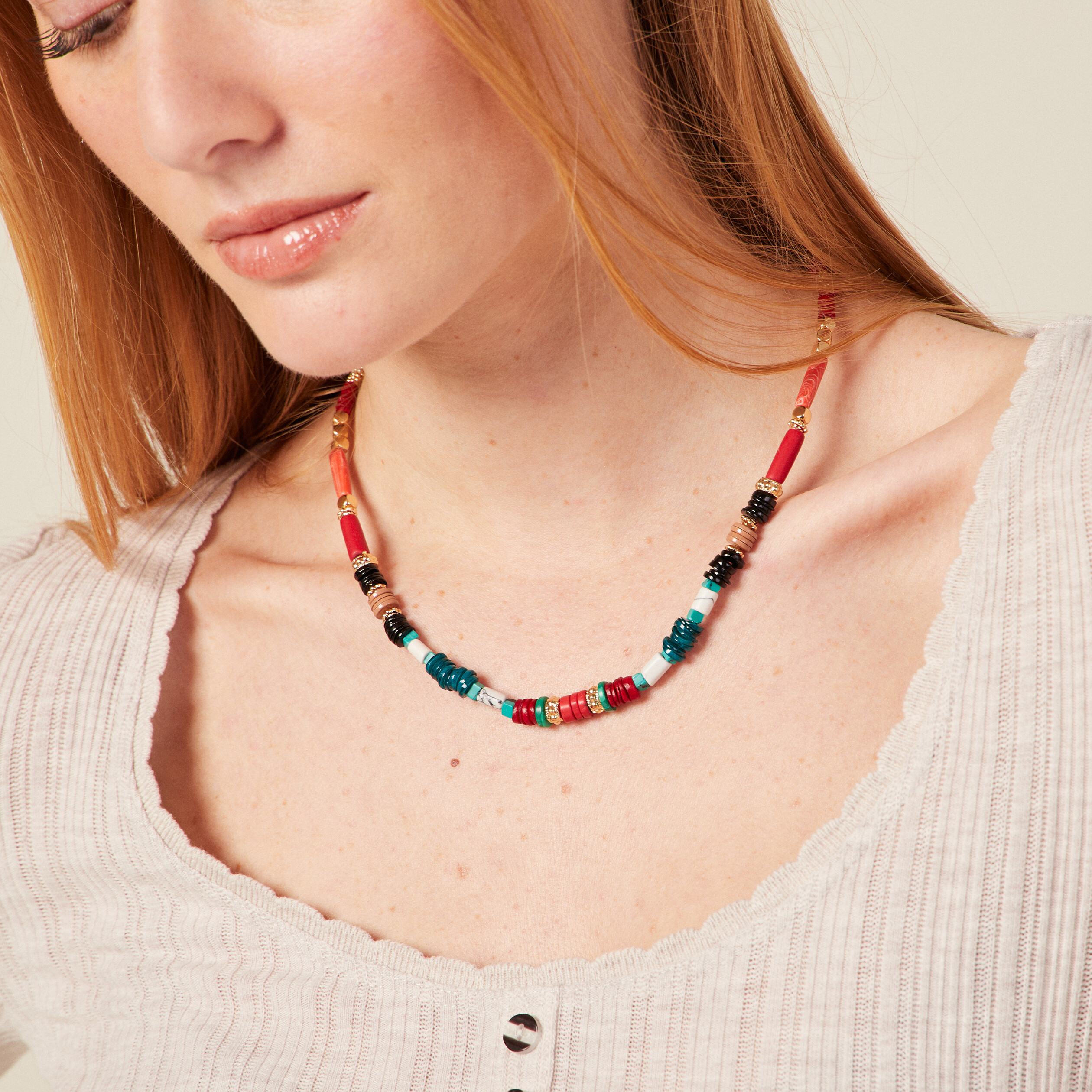 Collier avec perles orange foncé femme