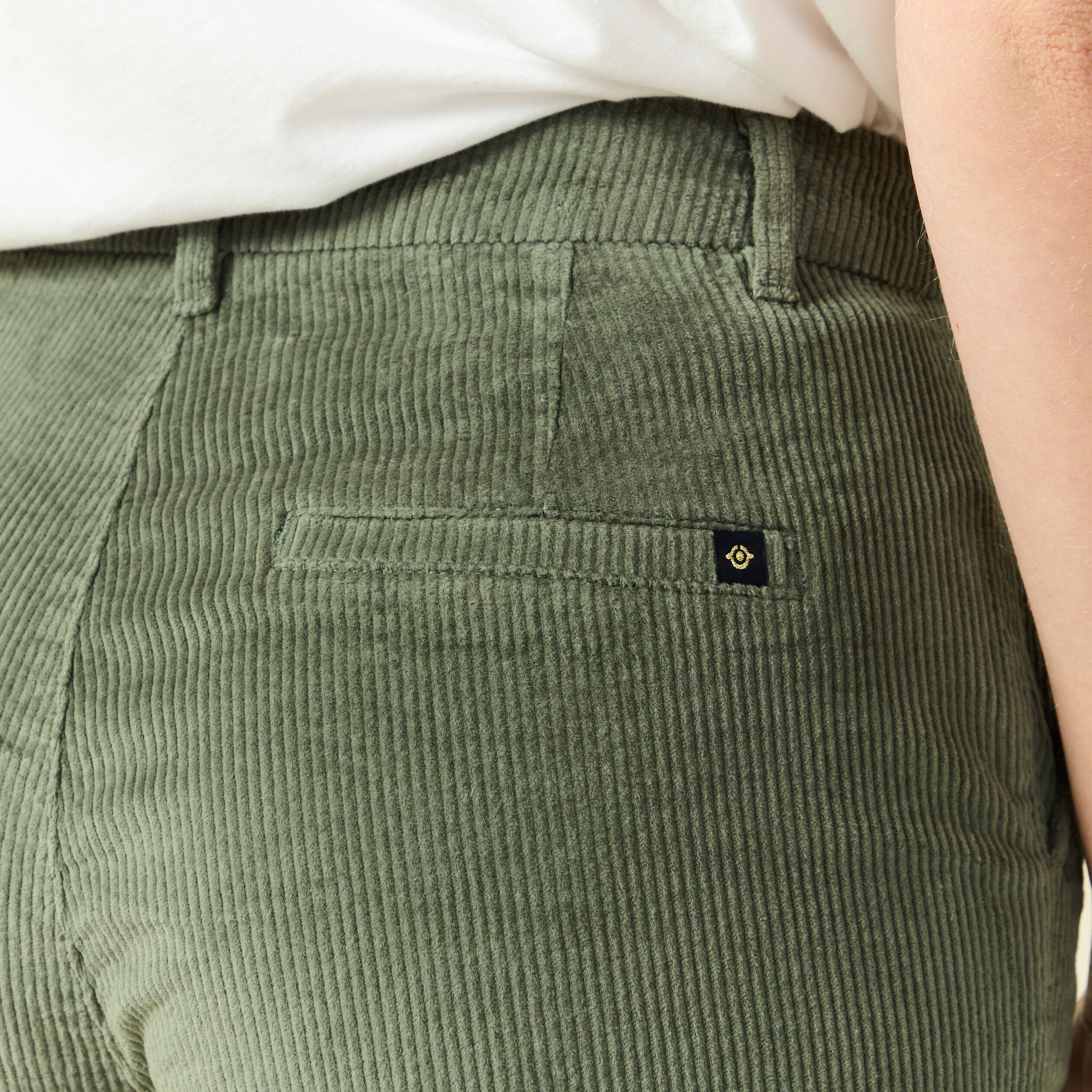 Pantalon large 7/8&egrave;me taille haute vert kaki femme