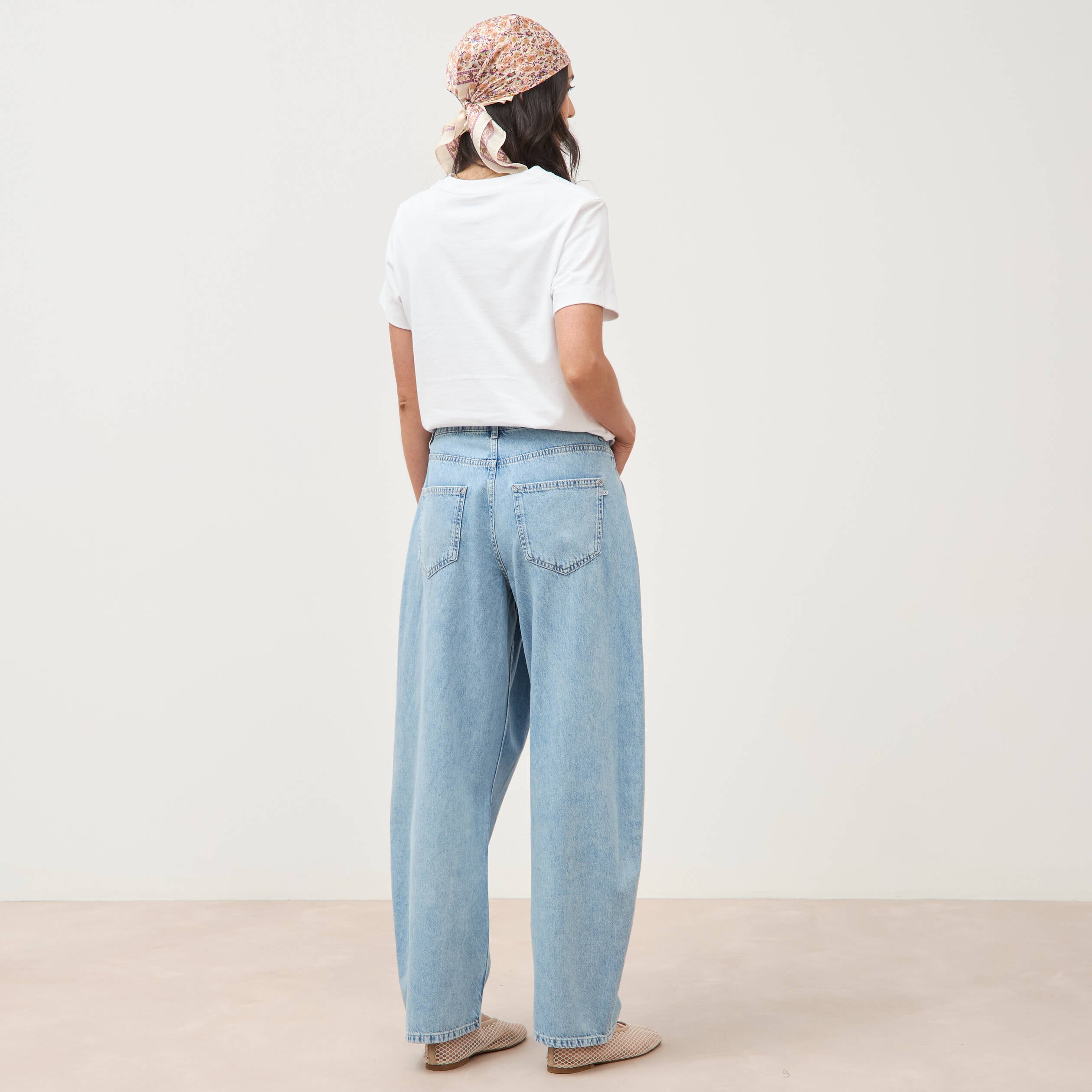 Jeans wide leg cropped taille bascul&eacute;e bleu ciel femme