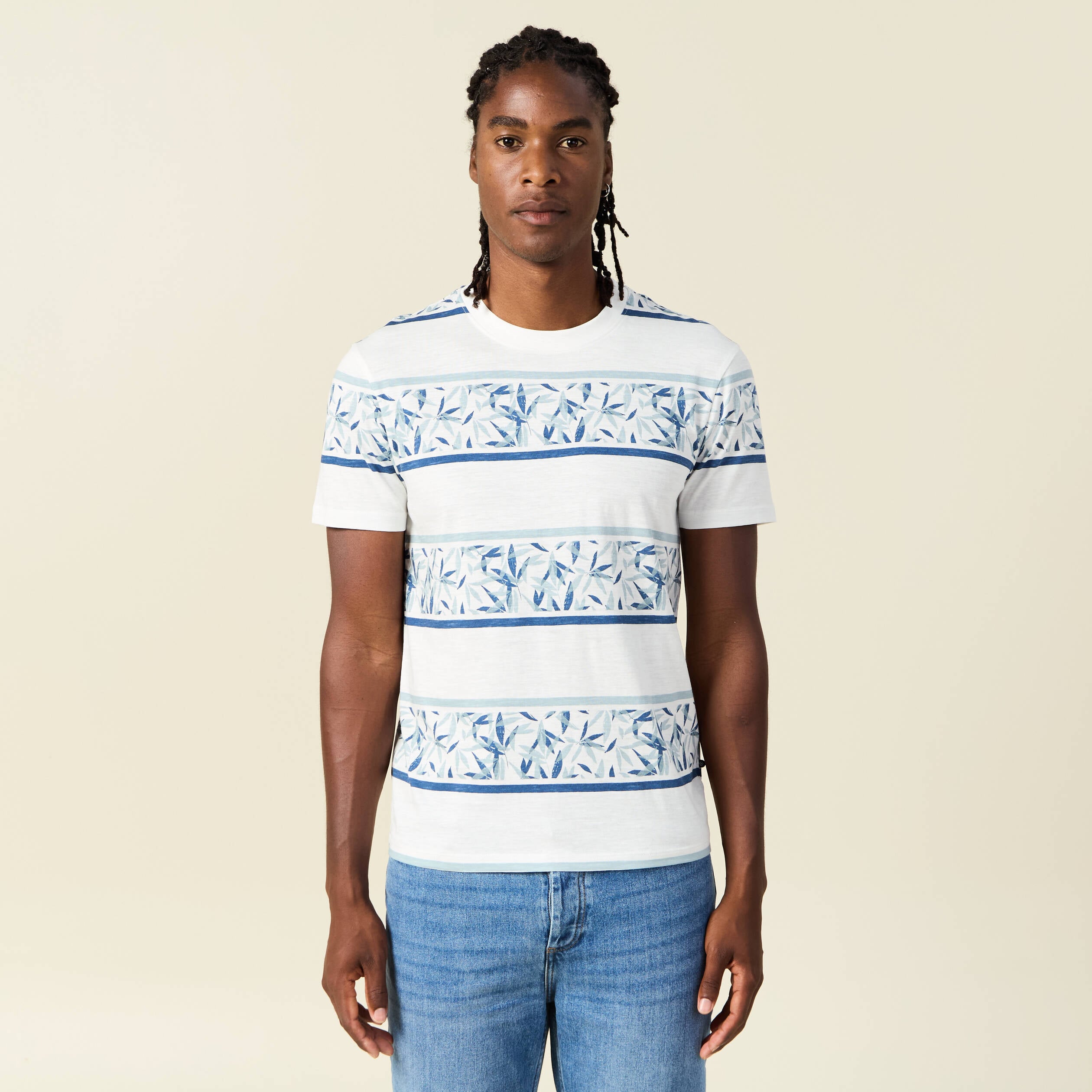 T-shirt ray&eacute; col rond manches courtes bleu homme