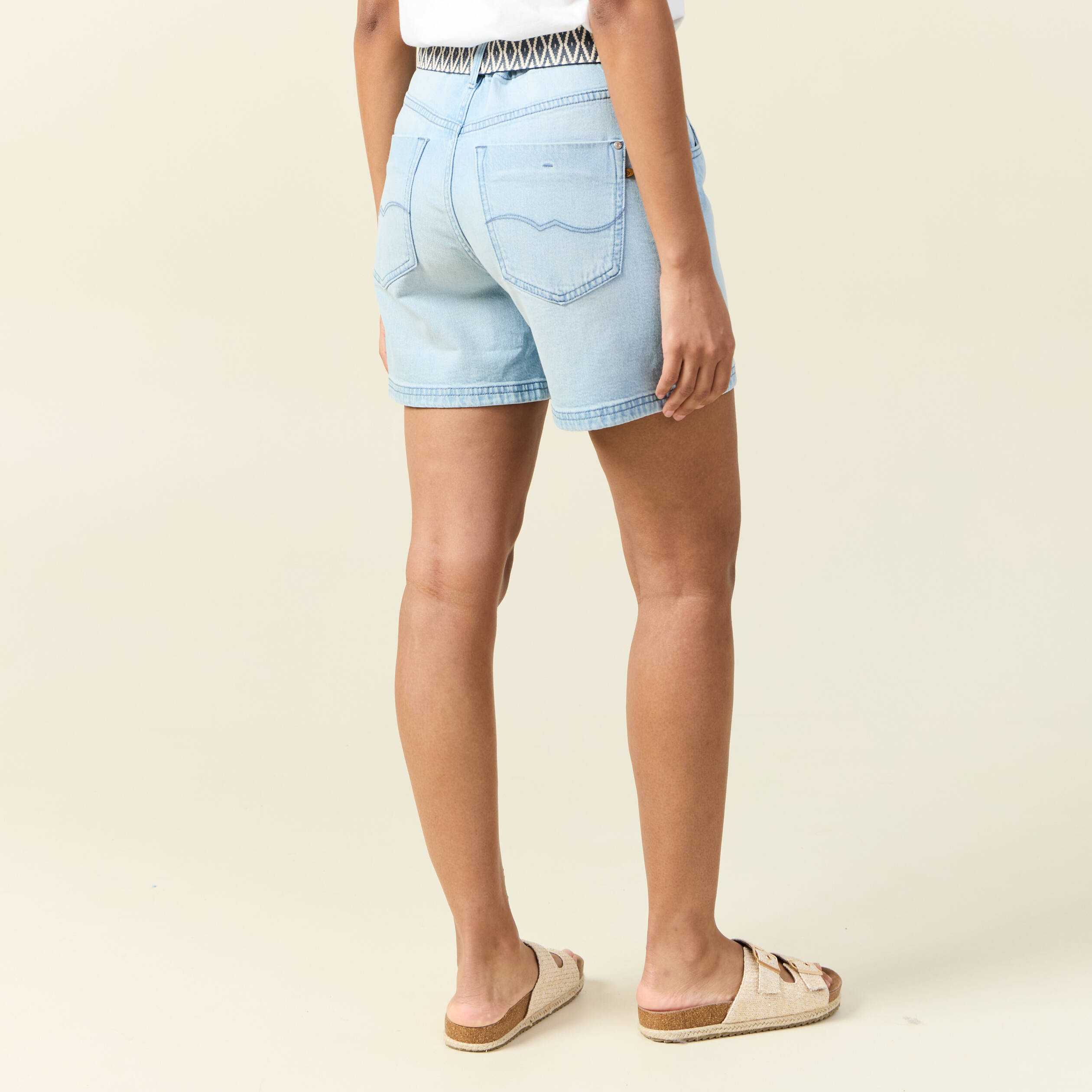 FANGJIN Short Ample Femme Grande Taille Été Elastique Bermuda Linen Pants Fitness Sexy Sport Coton avec Poche Sport Droit Pantalon Beige S