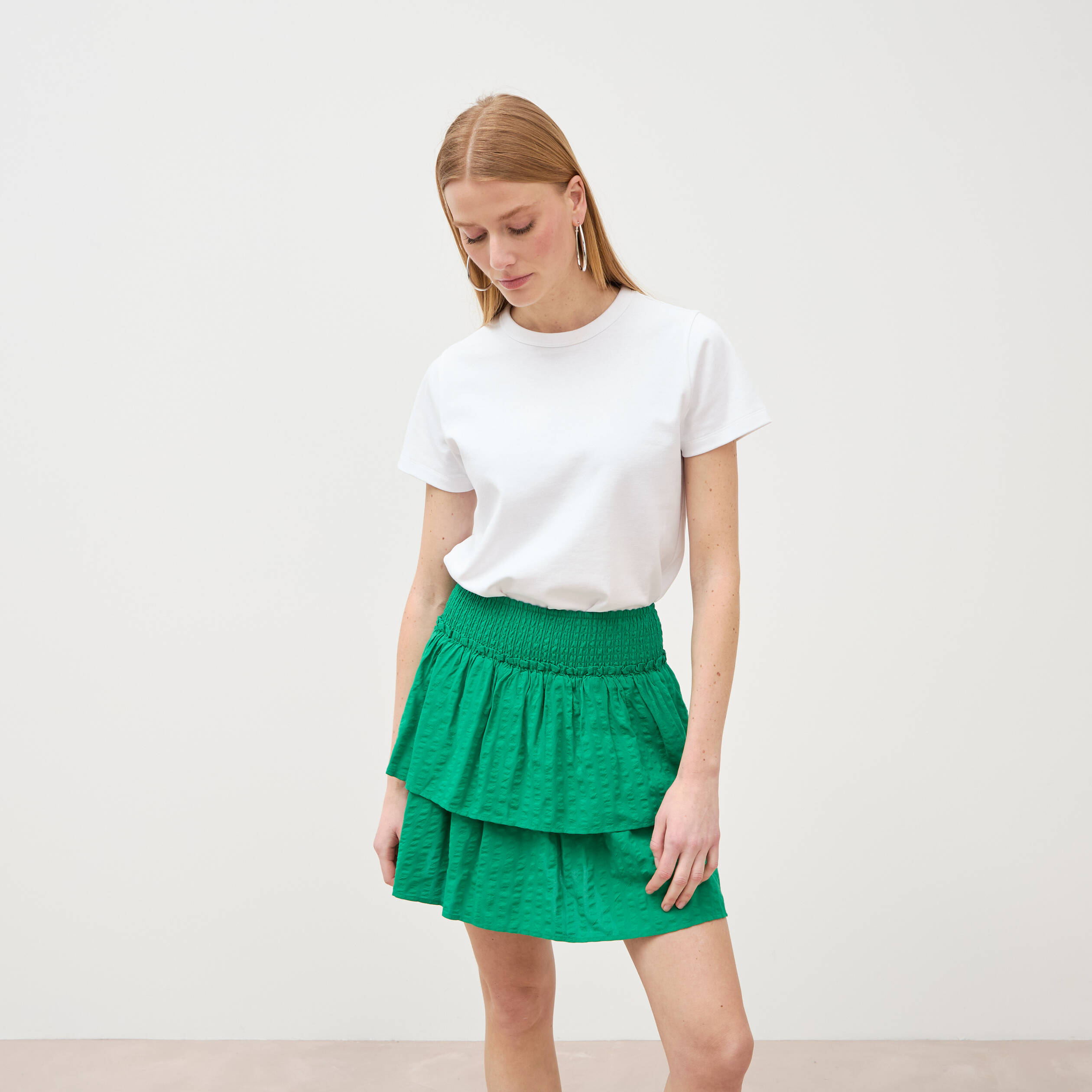 Jupe courte &eacute;vas&eacute;e doubl&eacute;e vert femme