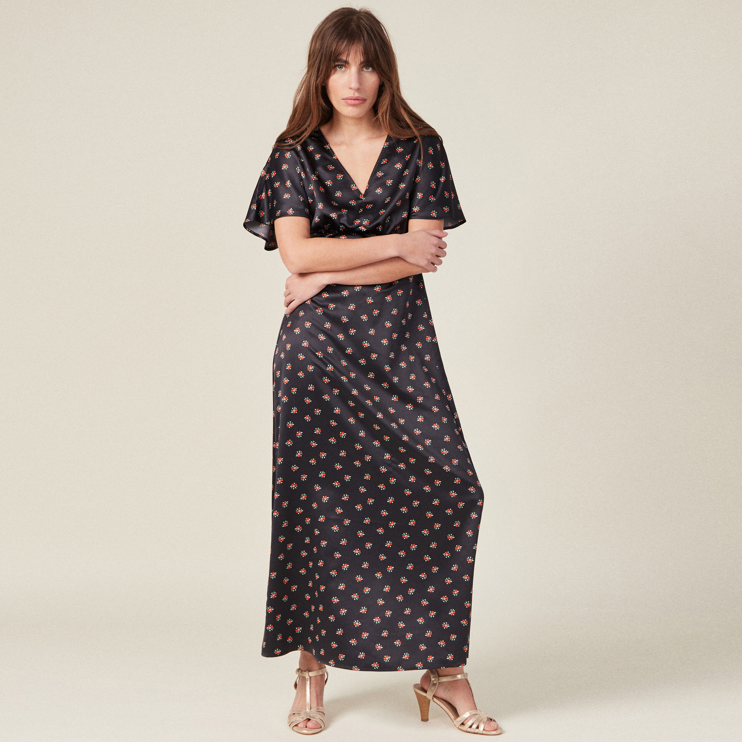 Robe plissée à manches courtes noir femme