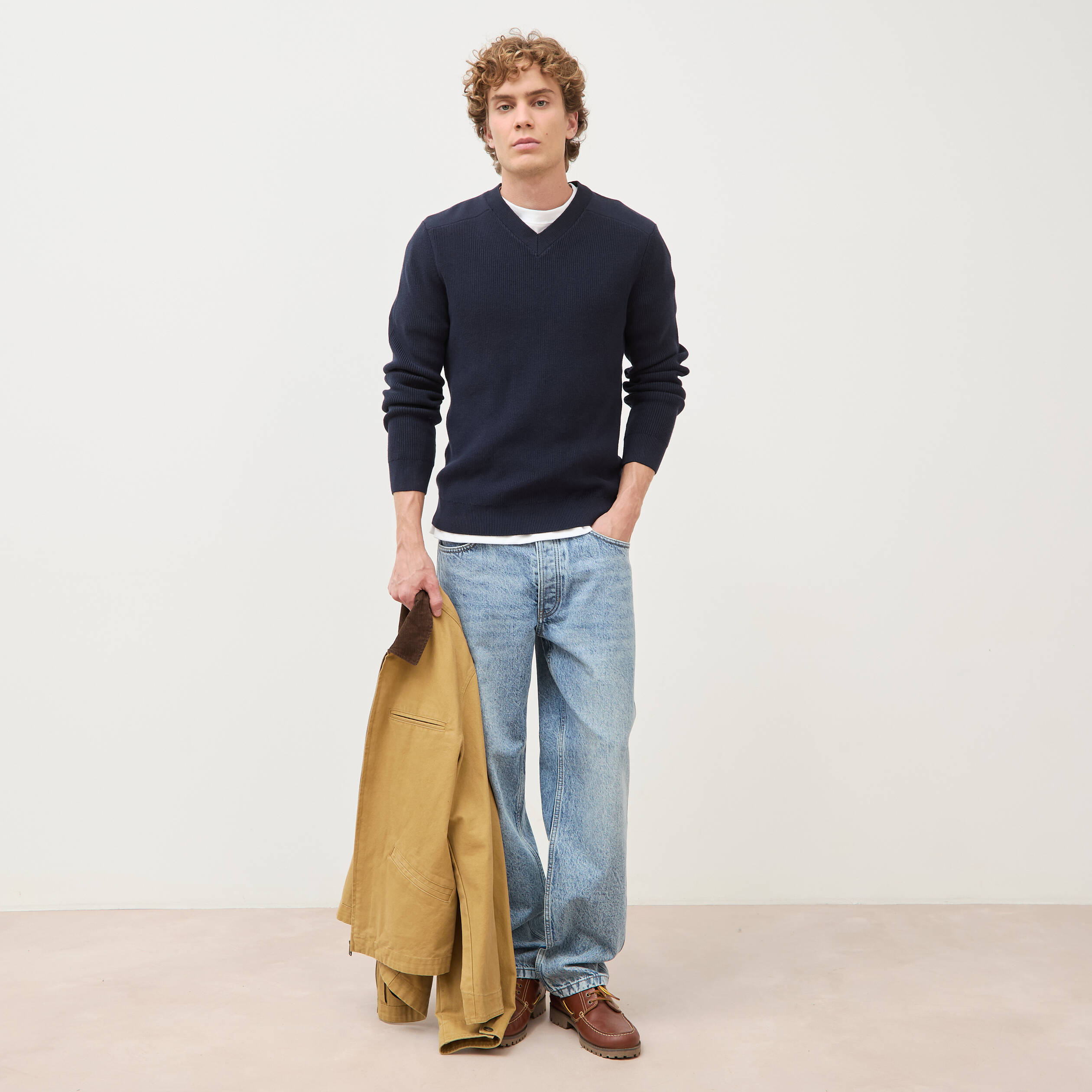 Pull col v manches longues bleu marine homme