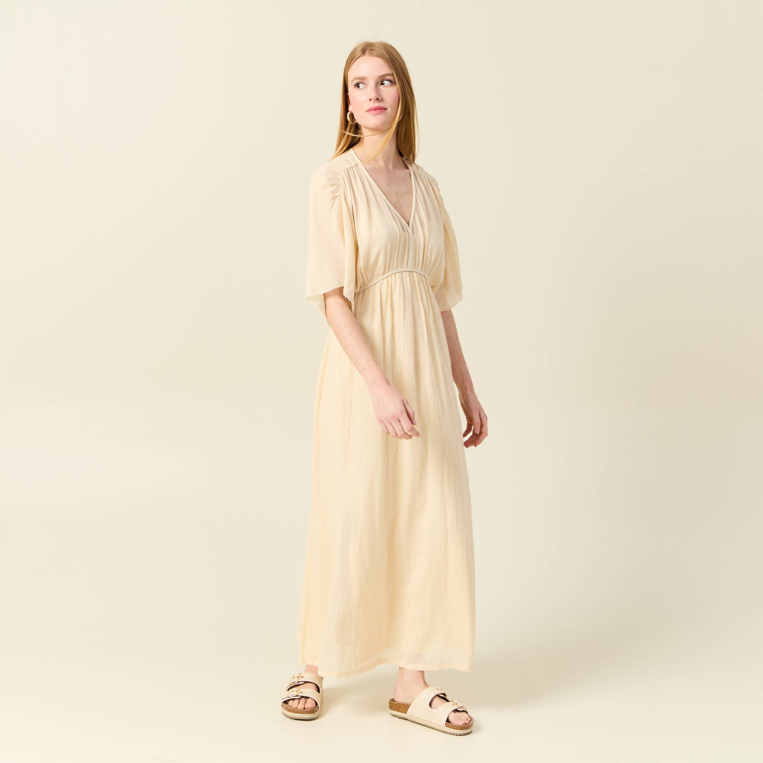 robe longue empire col en v creme femme Robe longue empire col en V creme femme
