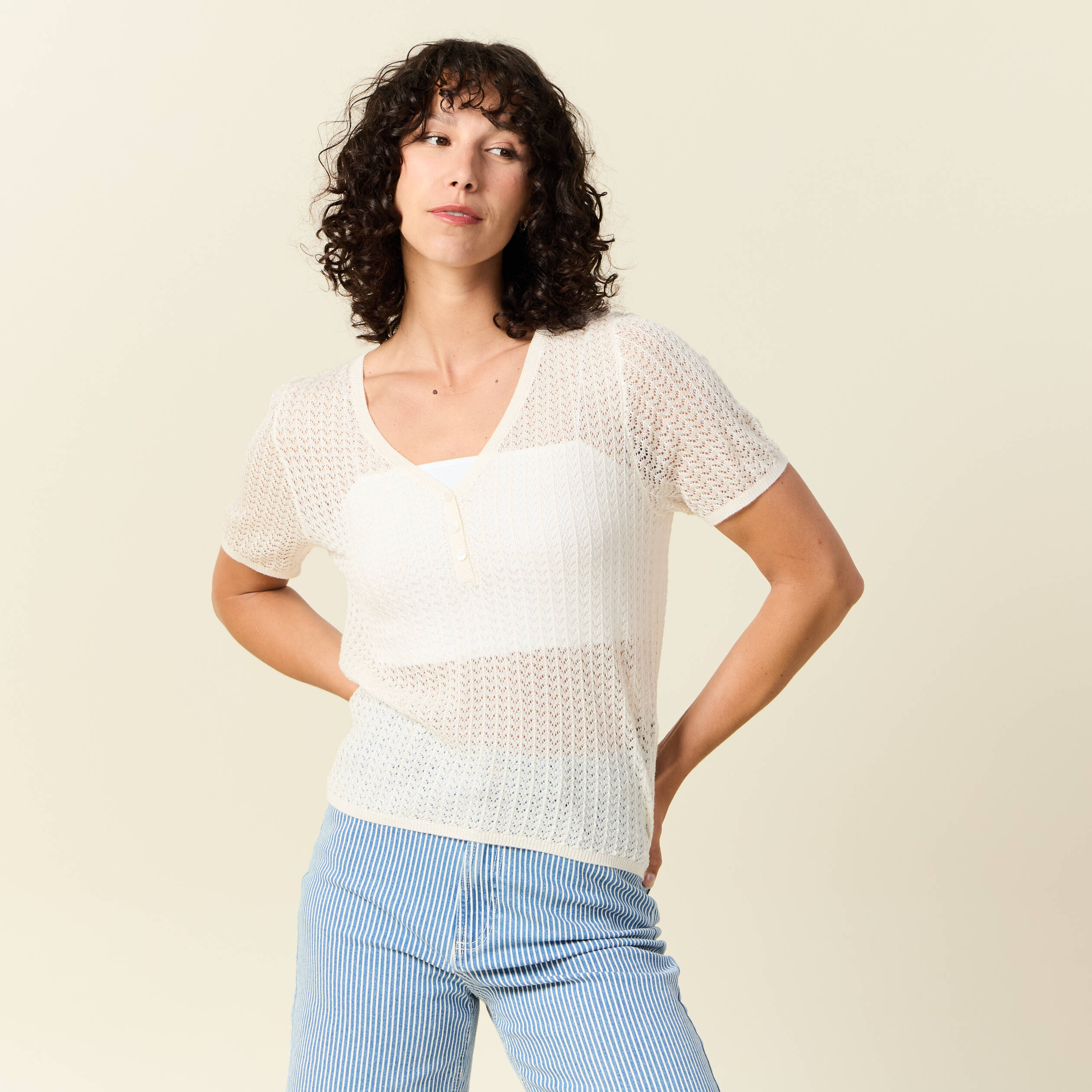 pull manches courtes ajoure creme femme Pull manches courtes ajouré creme femme