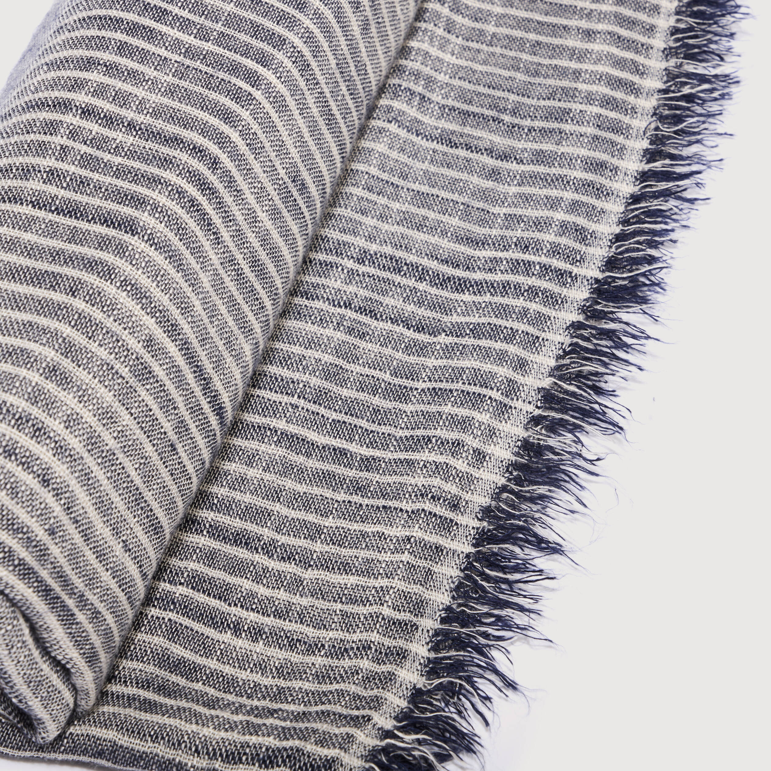 Foulard ray&eacute; bleu ciel homme