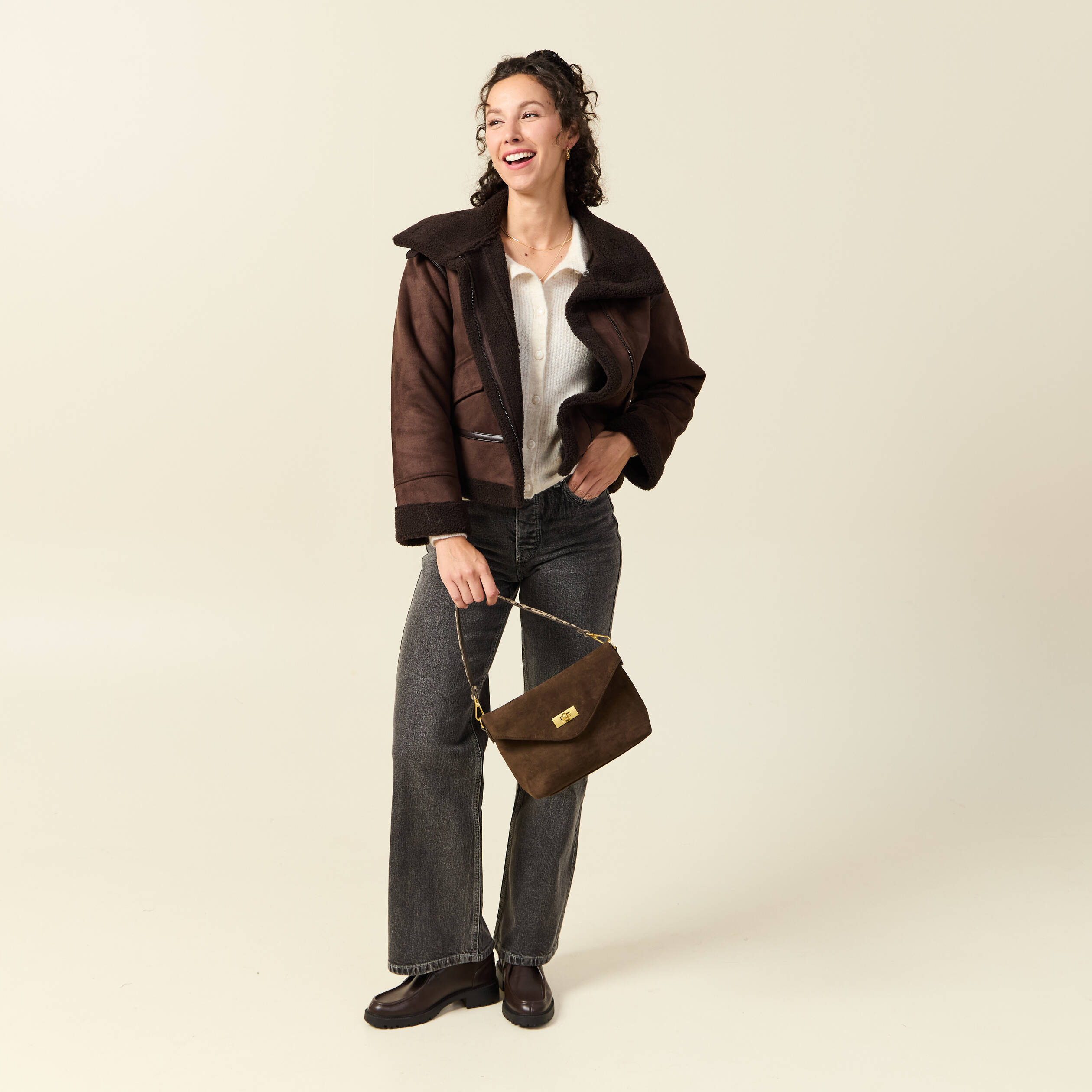 Bombardier court droit similicuir marron femme Vibs