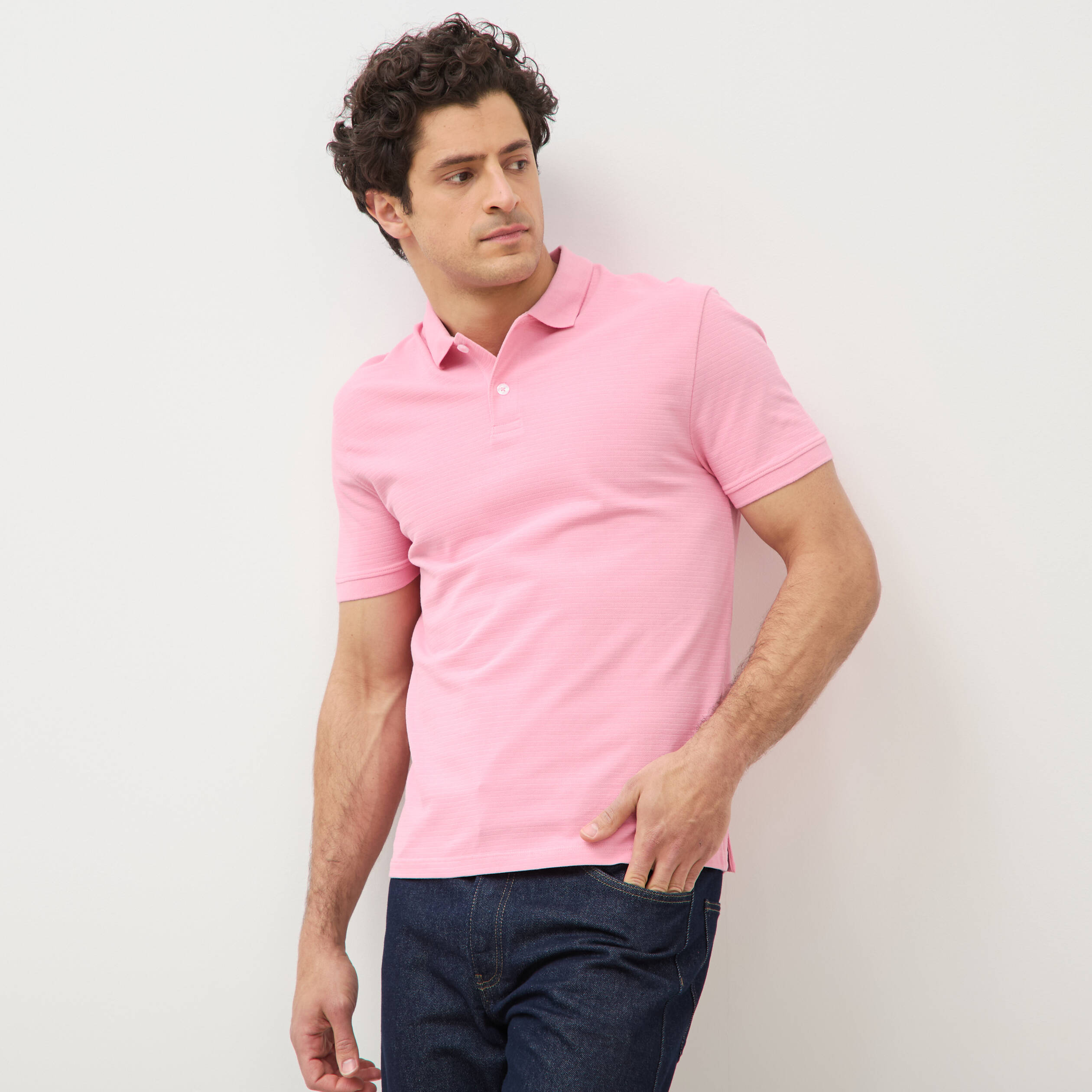 Polo cintr&eacute; en coton manches courtes rose homme