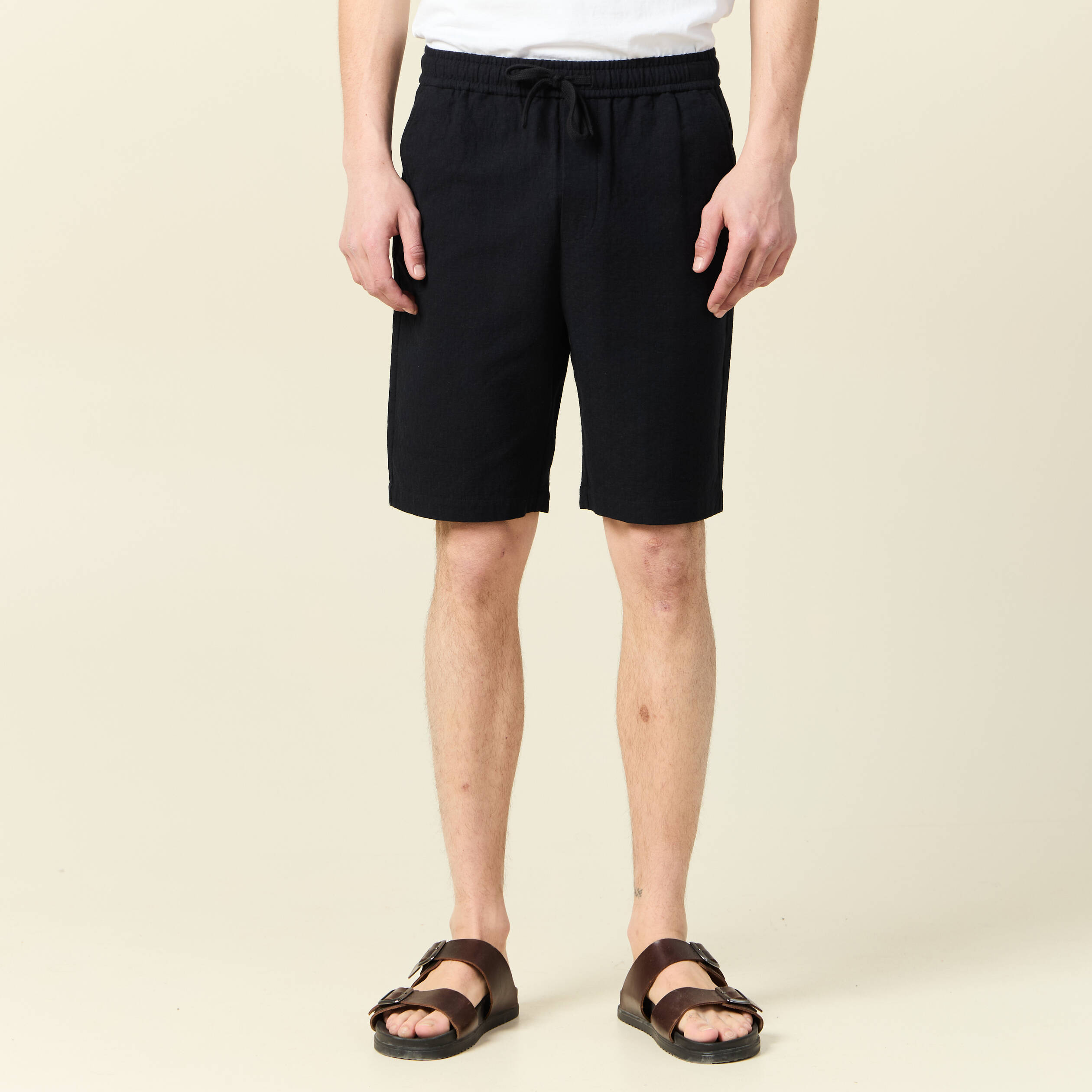 short droit taille elastiquee noir homme Short droit taille élastiquée noir homme