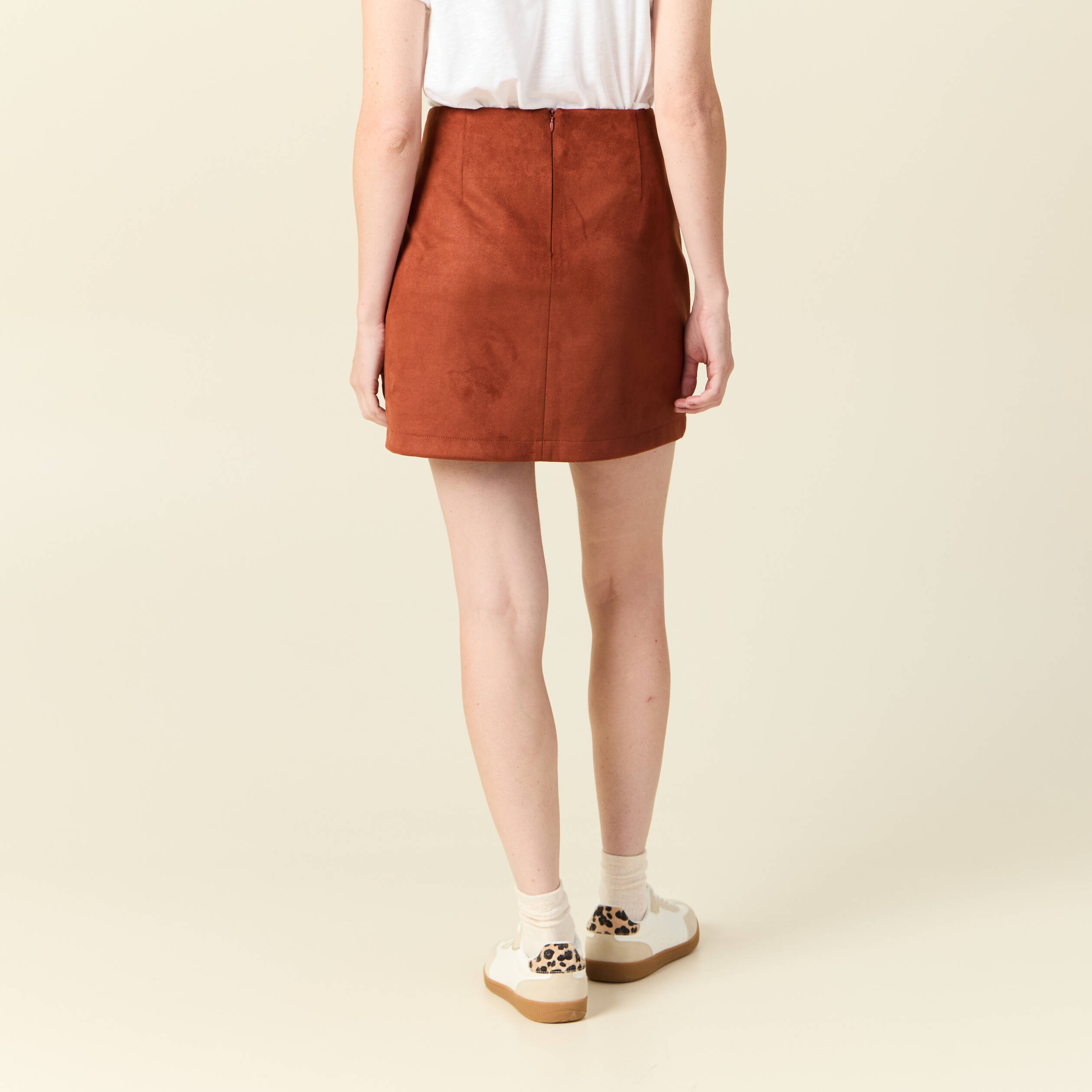 jupe droite suedine marron cognac femme Jupe droite suédine marron cognac femme