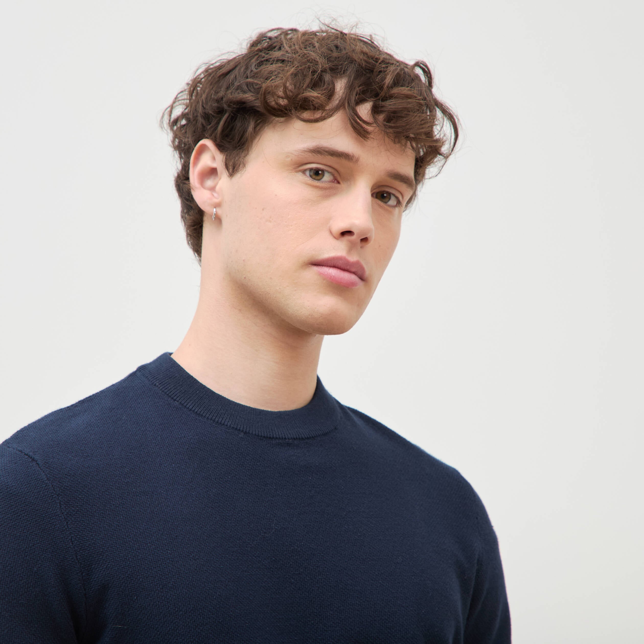 Pull manches longues col rond bleu marine homme