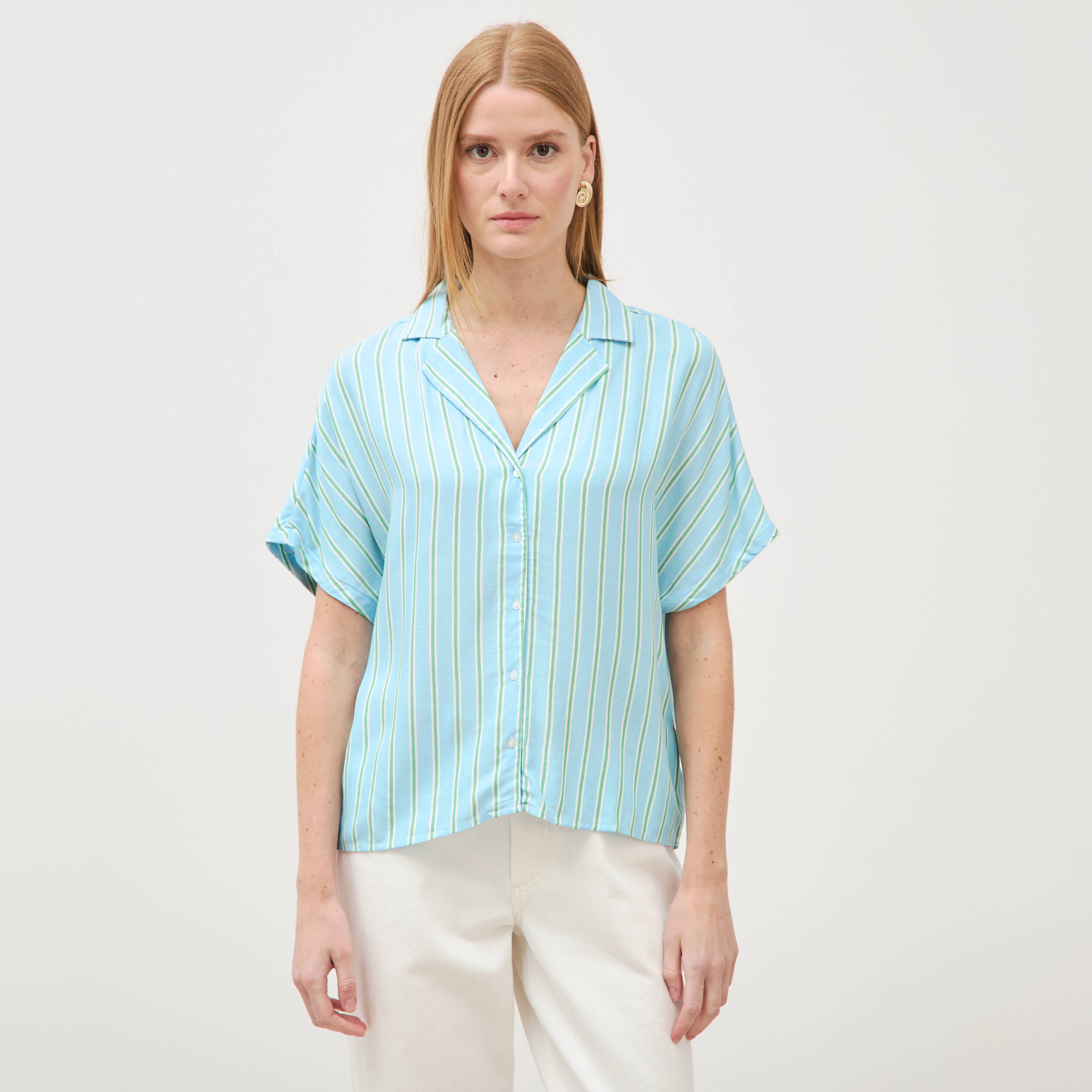 Chemise manches 3/4 bleu clair femme