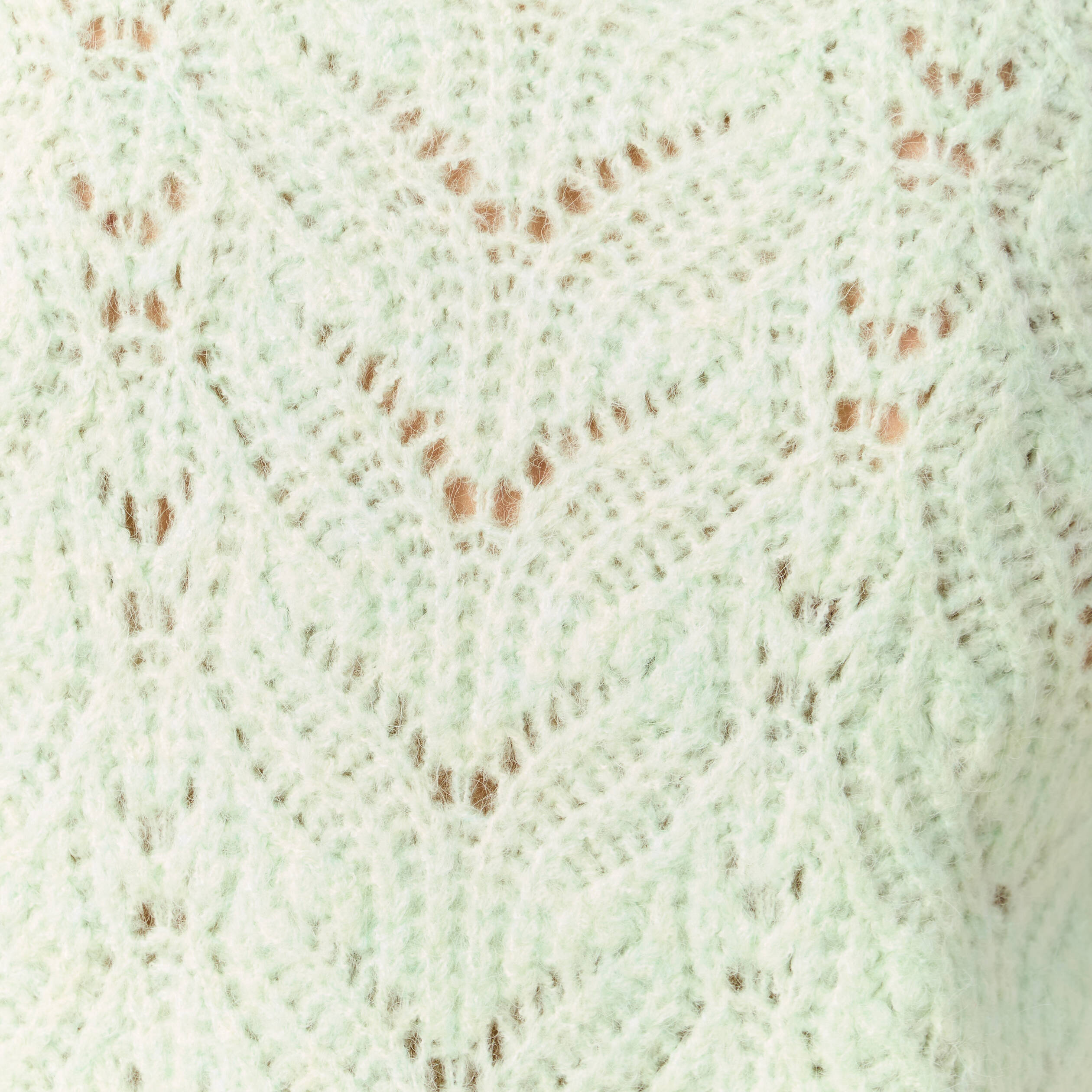 Pull ajour&eacute; droit court manches longues vert pastel femme