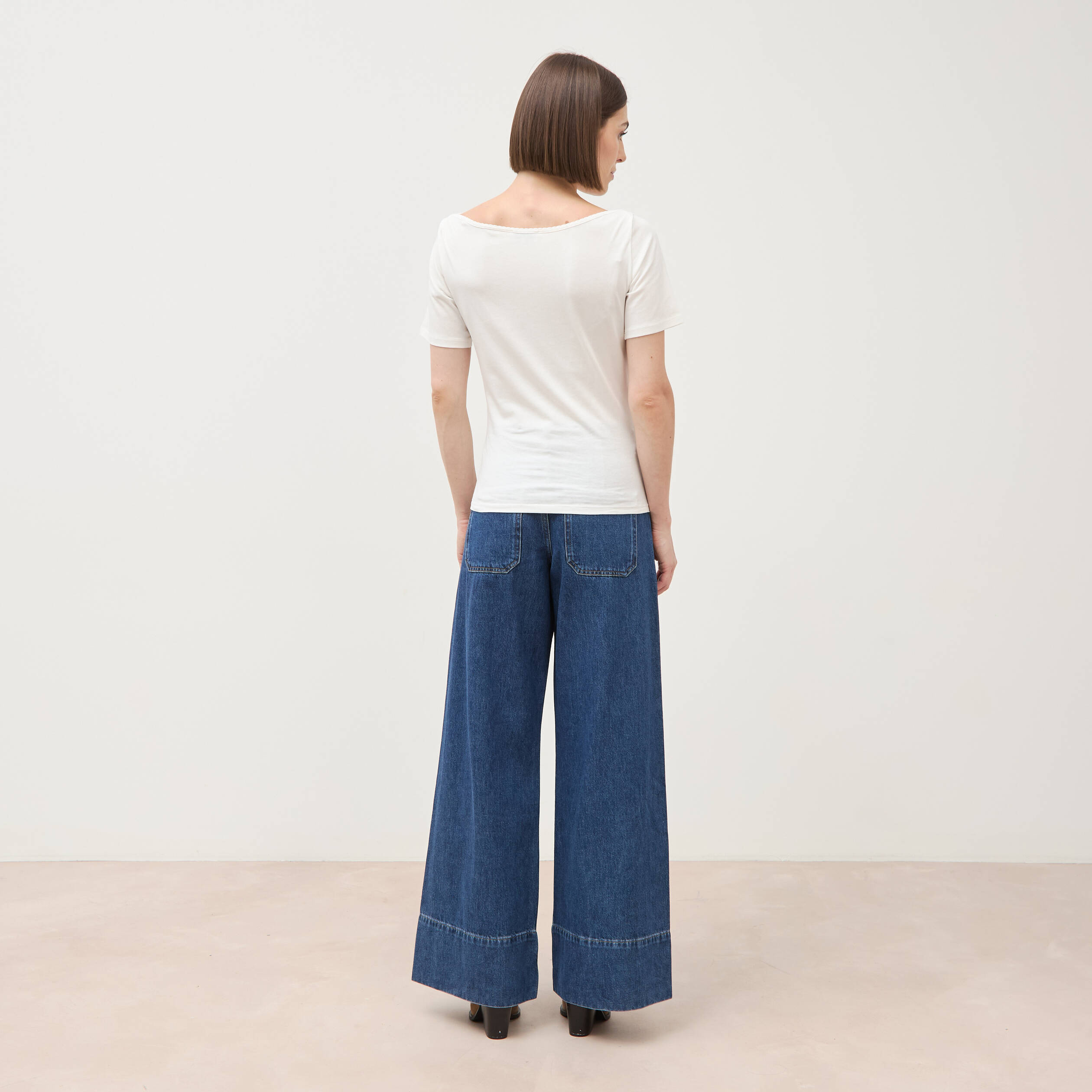 T-shirt ajust&eacute; manches courtes ecru femme