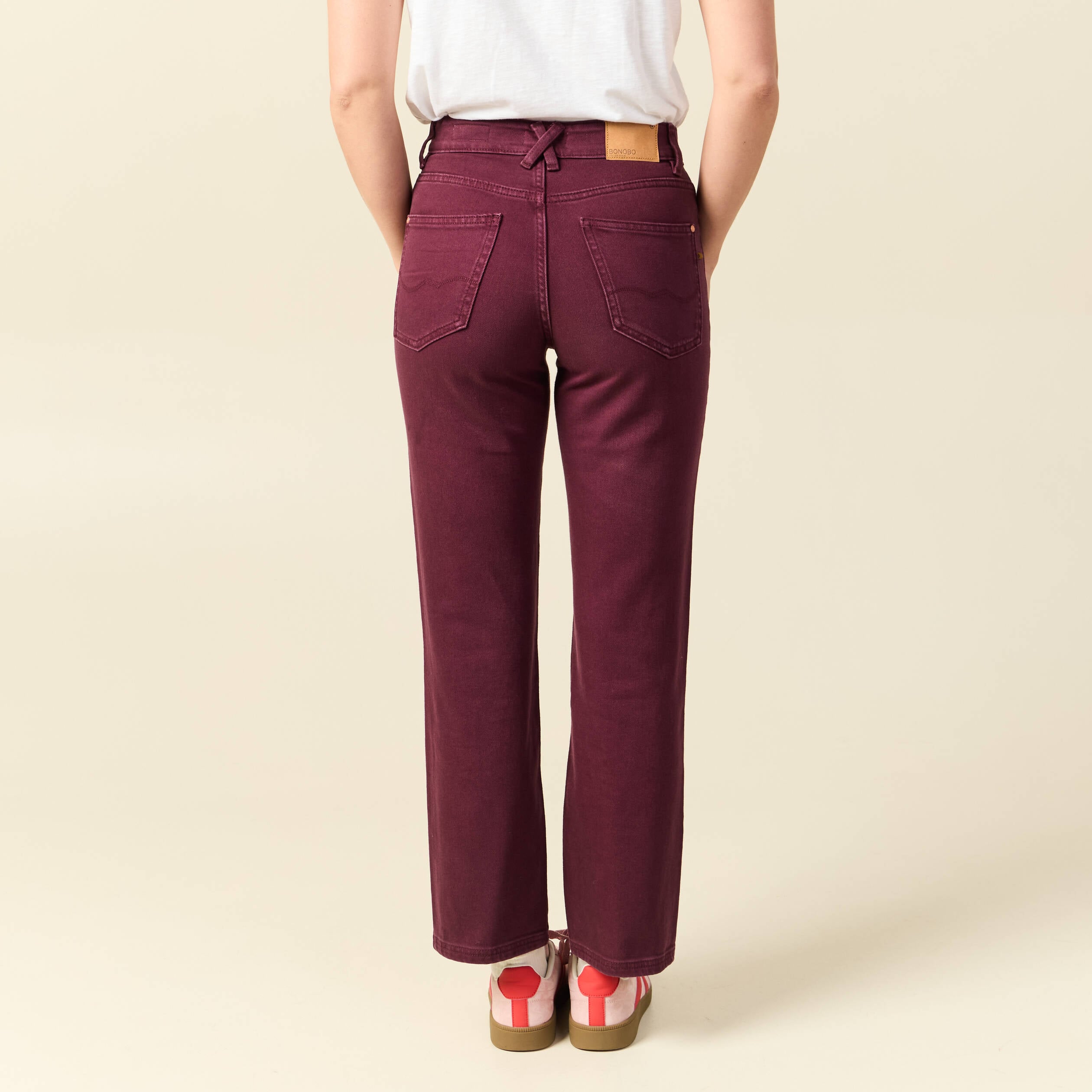 Jeans droit 7/8&egrave;me taille standard bordeaux femme