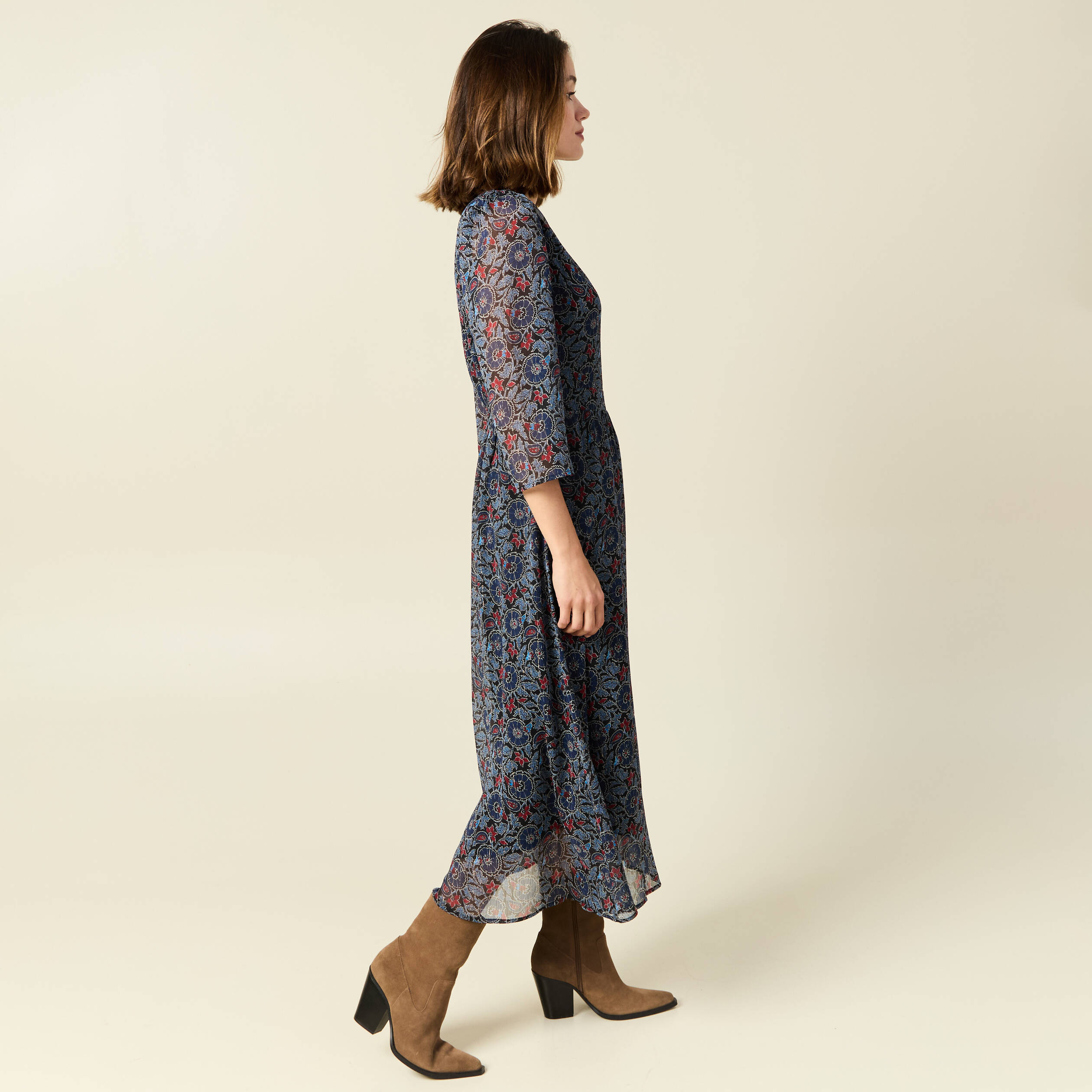 robe longue evasee col en v noir femme Robe longue évasée col en V noir femme