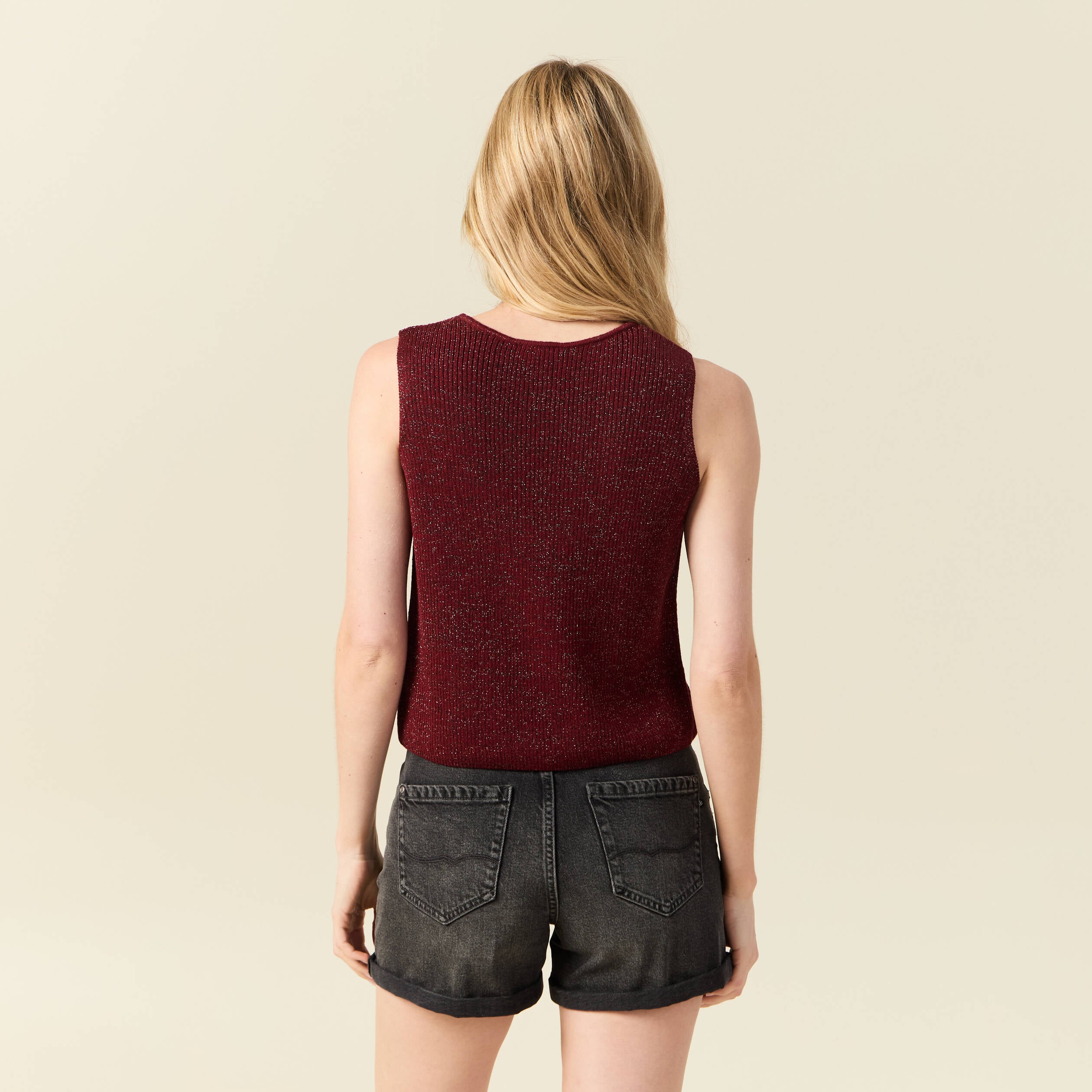 D&eacute;bardeur tricot nou&eacute; rose framboise femme