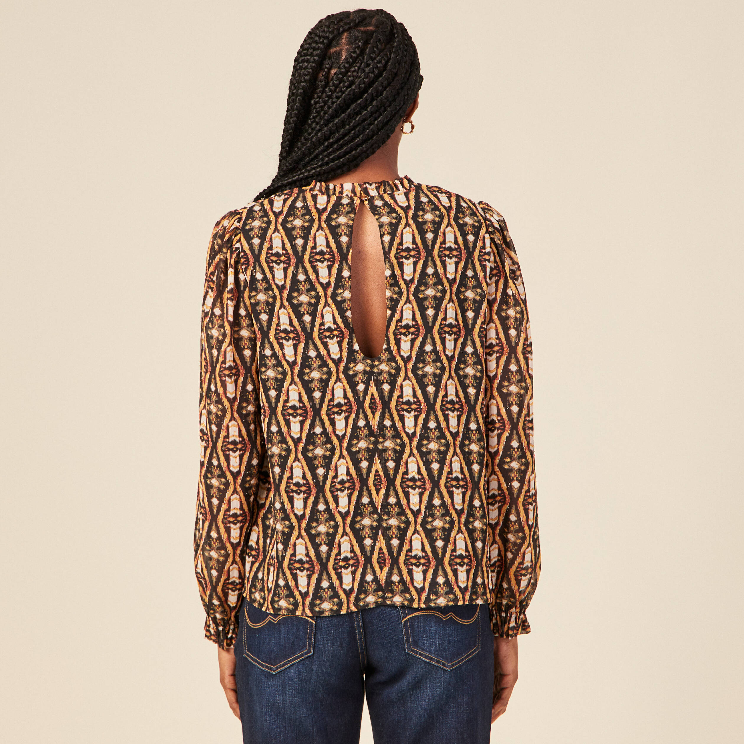 Blouse cintr&eacute;e manches longues col rond camel femme