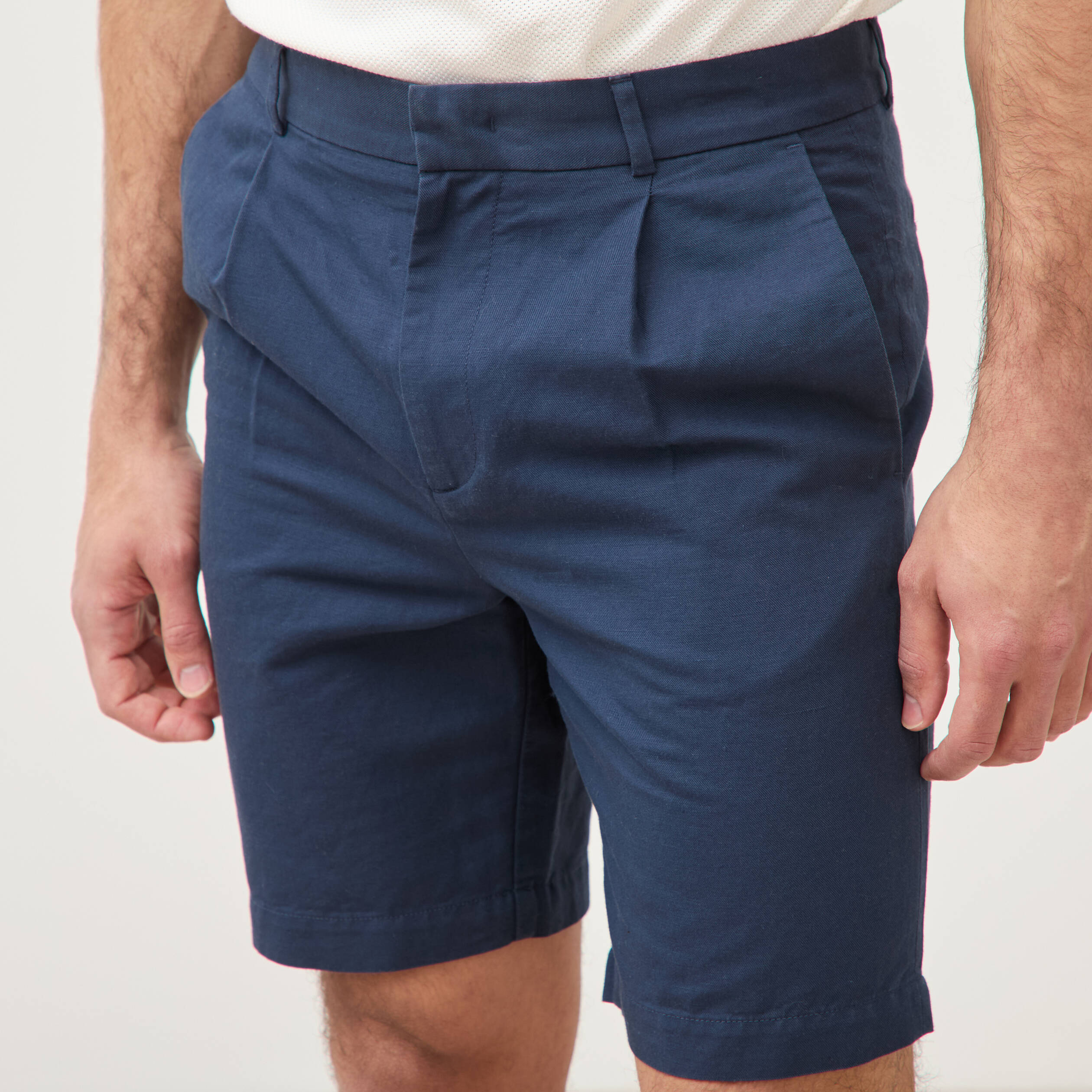 Bermuda bleu fonc&eacute; homme