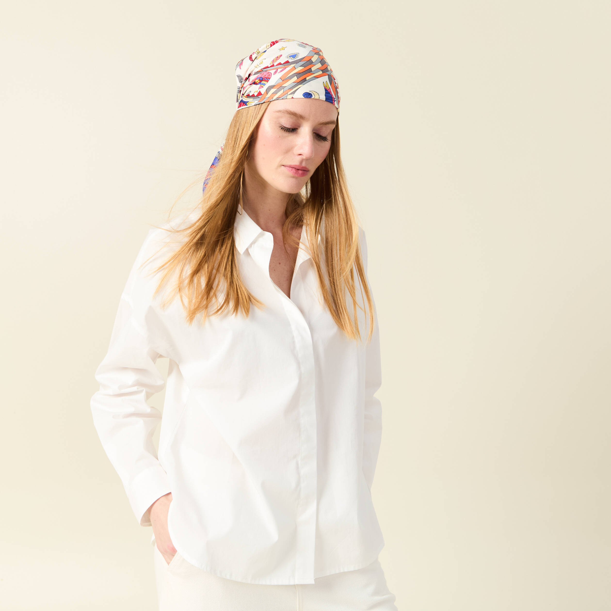 Chemise droite mi-longue en coton ecru femme