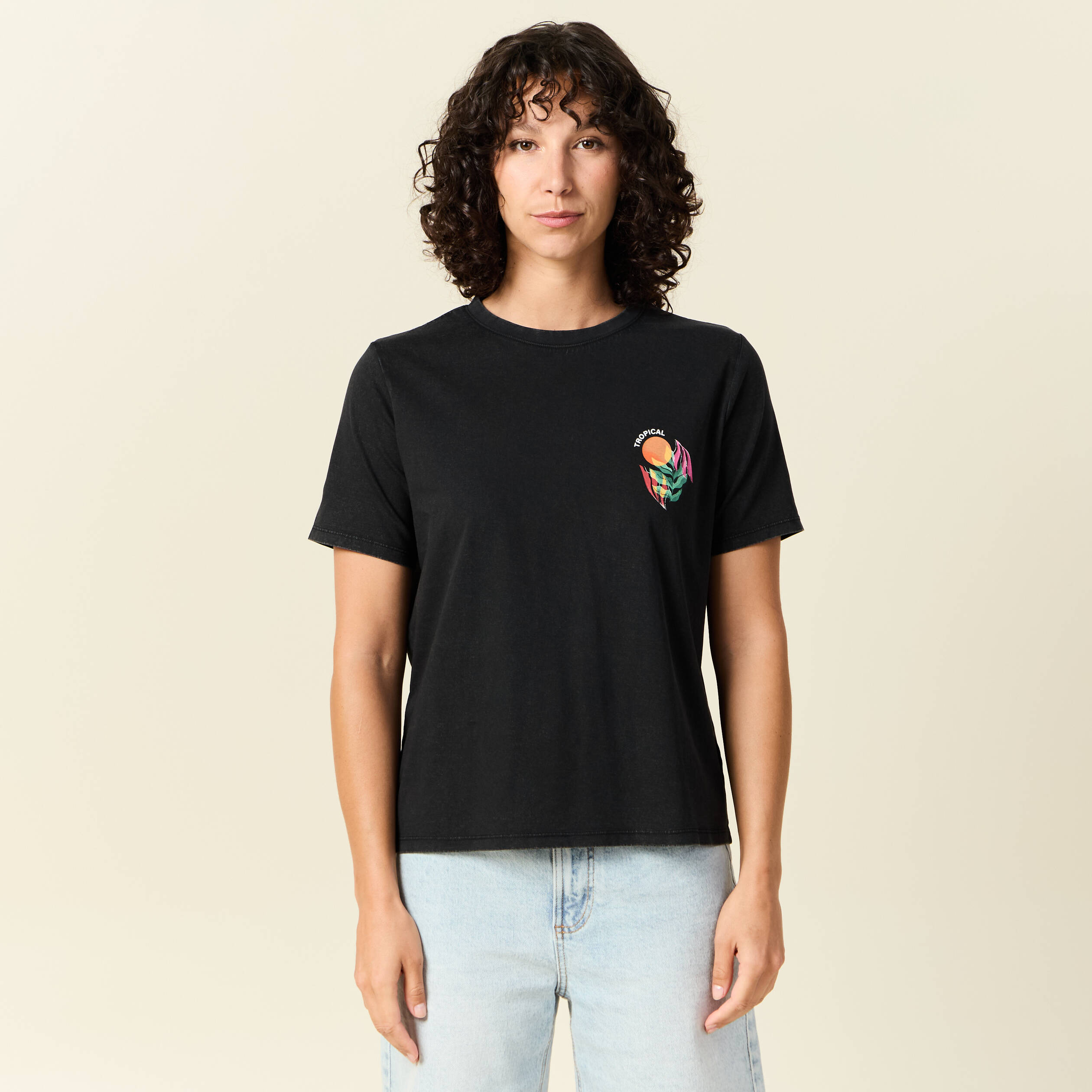 t shirt manches courtes noir femme T-shirt manches courtes noir femme