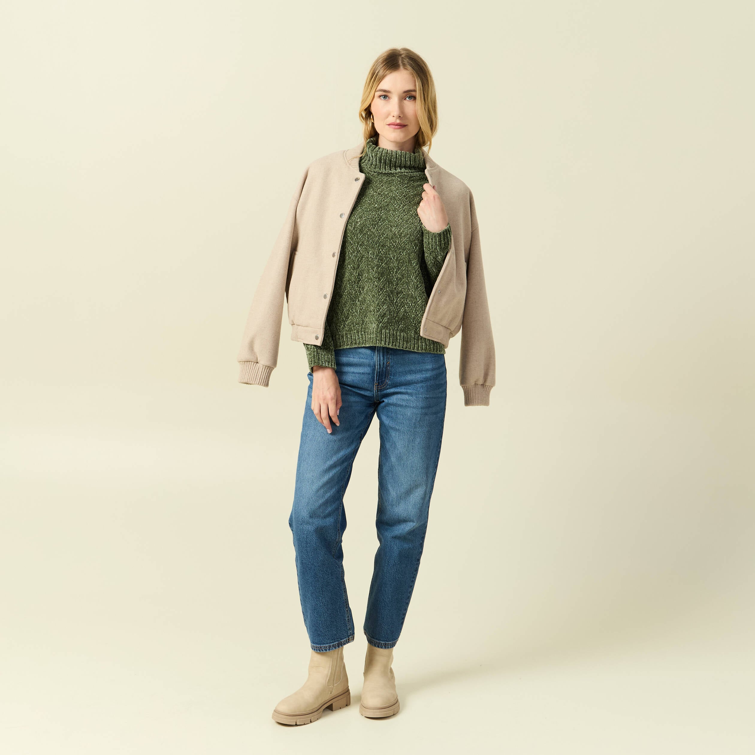 Pull col roul&eacute; manches longues vert kaki femme