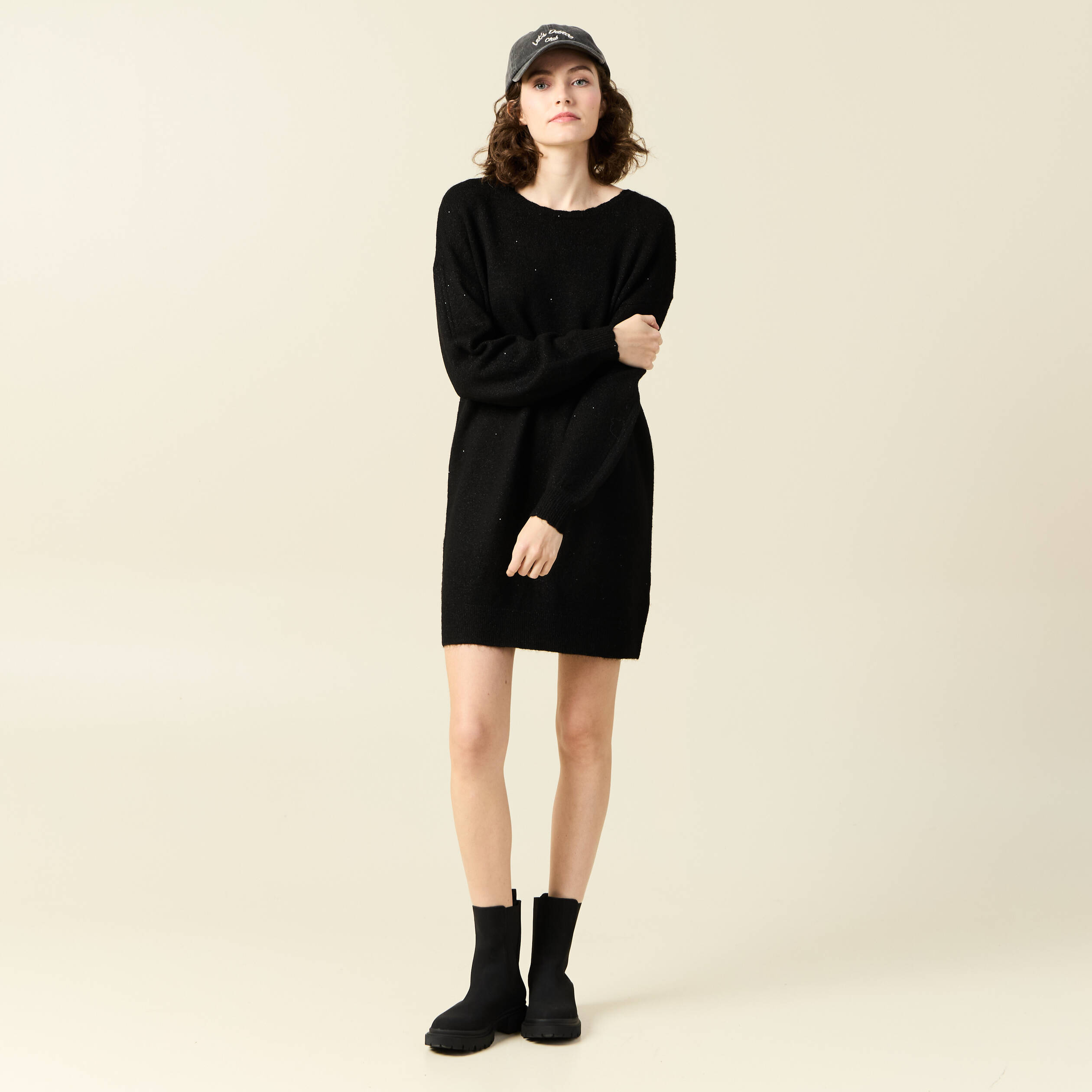 robe pull droite sequins noir femme Robe pull droite sequins noir femme