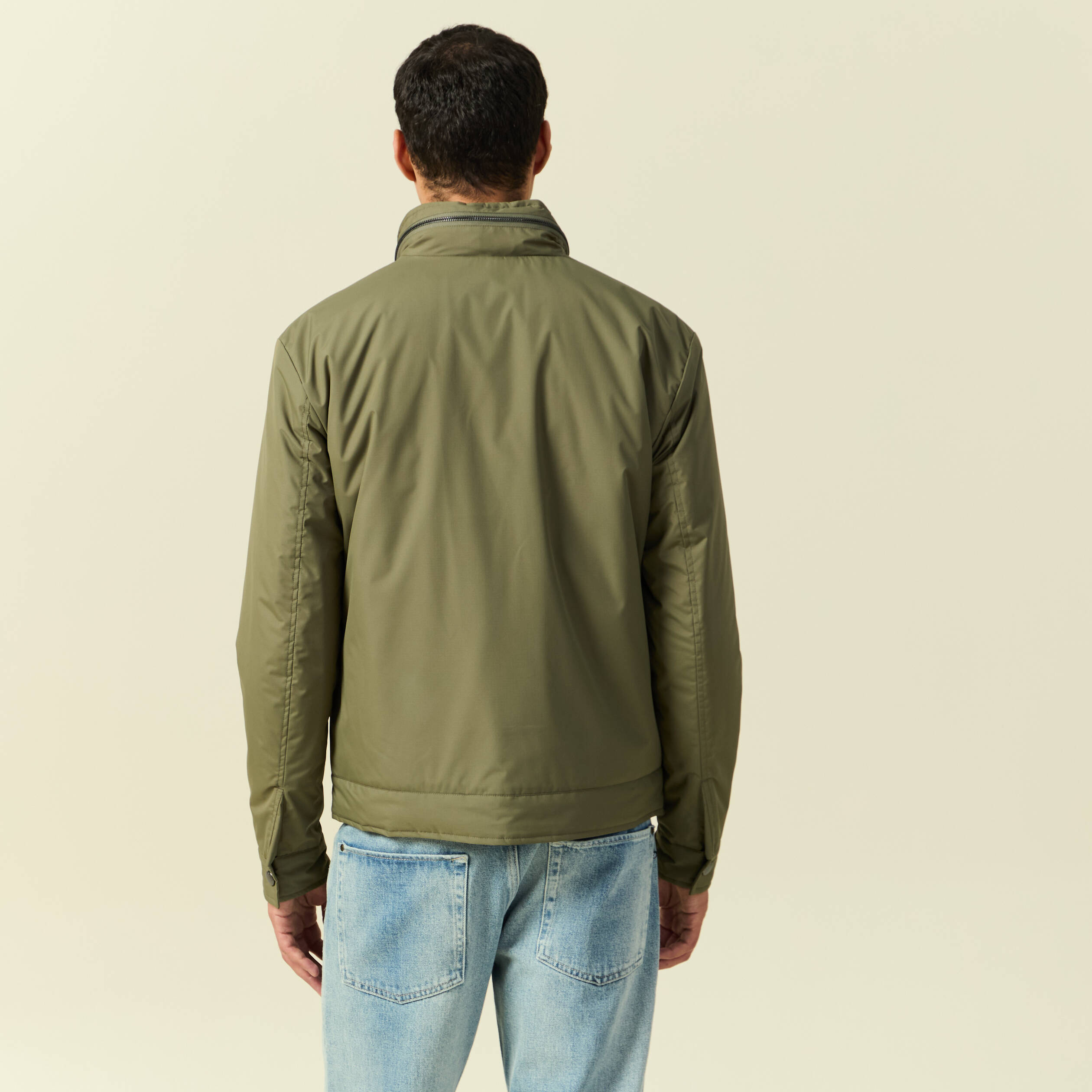 Blouson droit court &agrave; capuche vert kaki homme