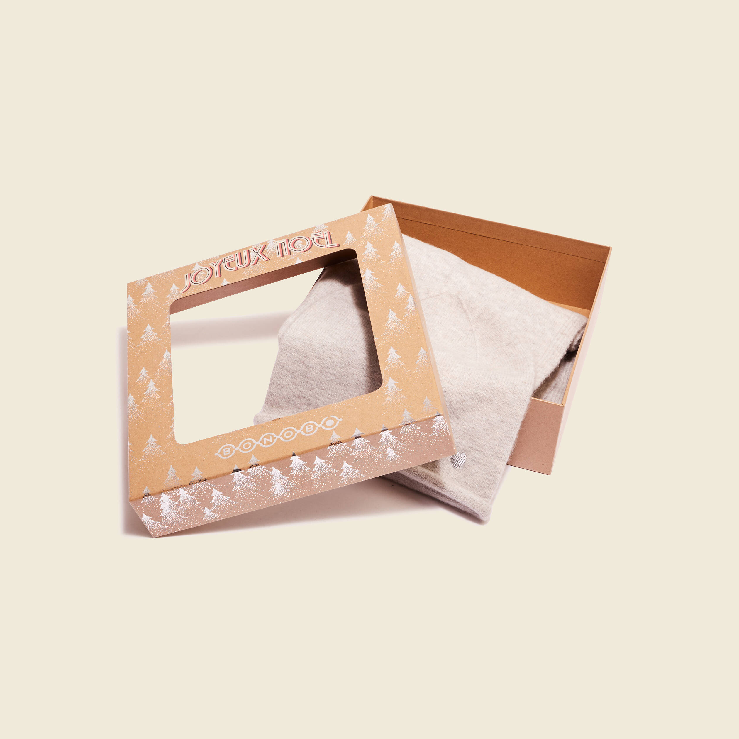 coffret bonnet et echarpe avec cachemire gris femme Coffret bonnet et écharpe avec cachemire gris femme