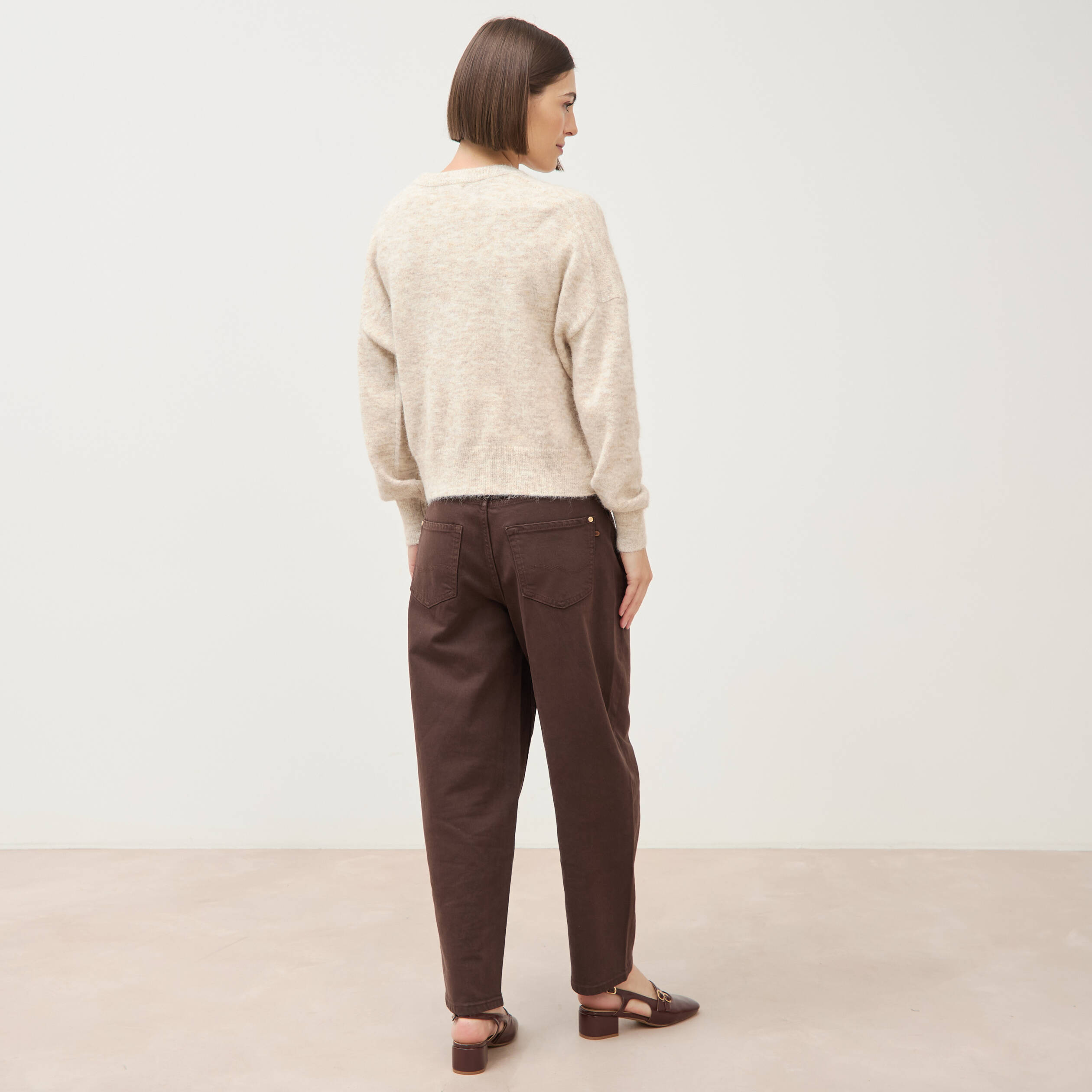 Pull droit manches longues col rond creme femme
