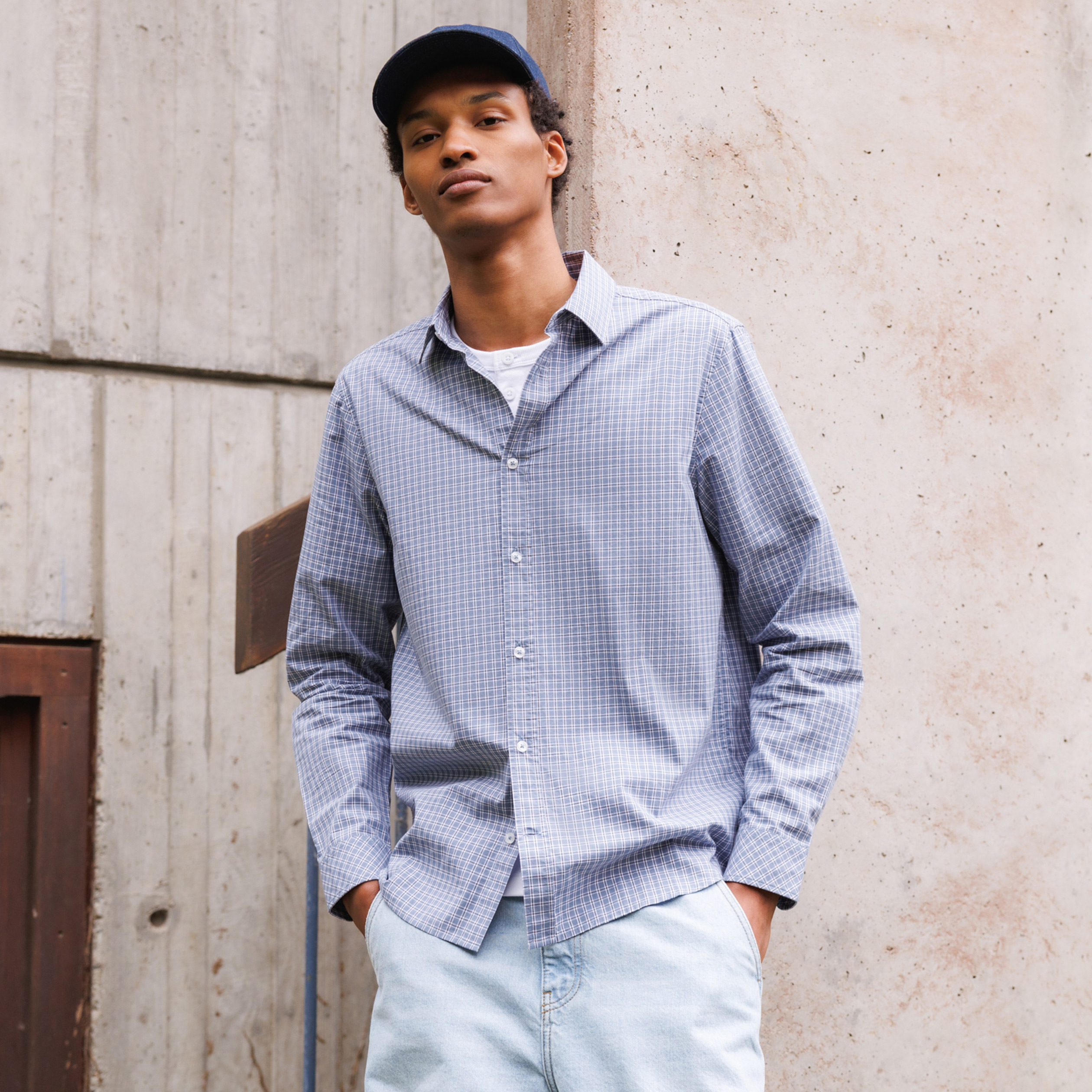 Chemise col am&eacute;ricain manches longues bleu gris homme