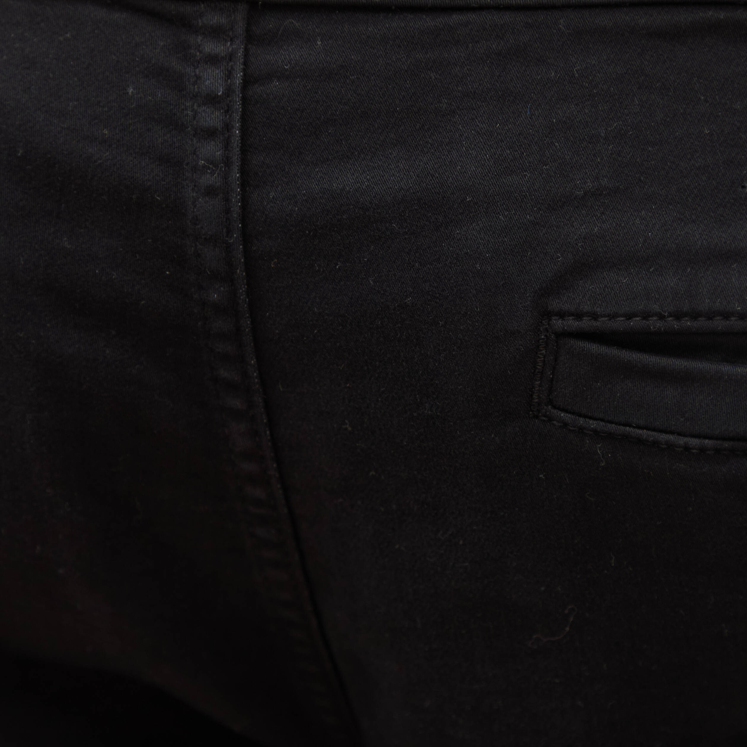 Pantalon battle bas resserr&eacute; noir homme