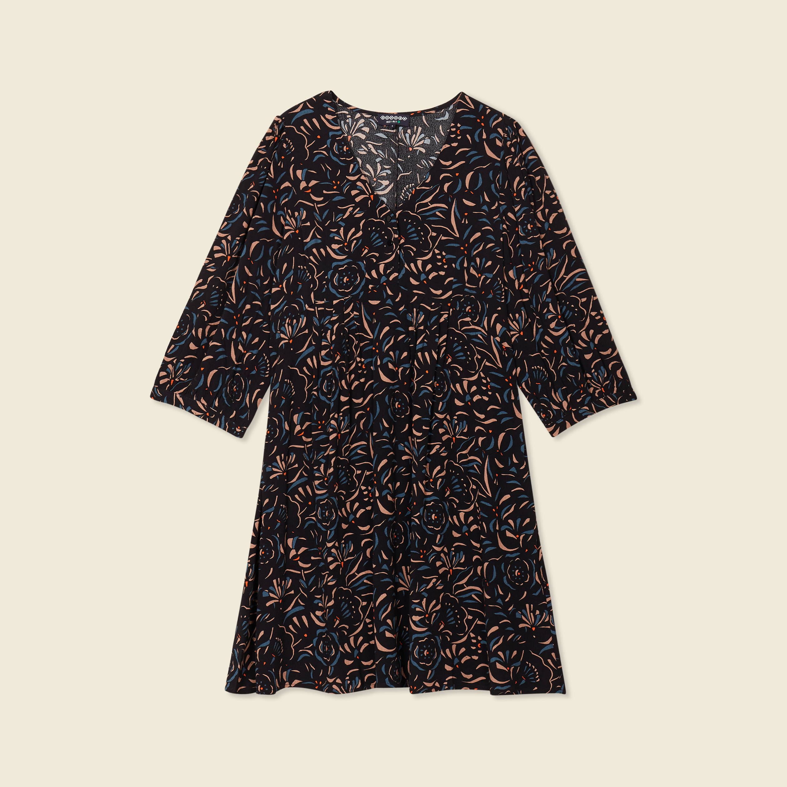Robe &eacute;vas&eacute;e manches 3/4 noir femme