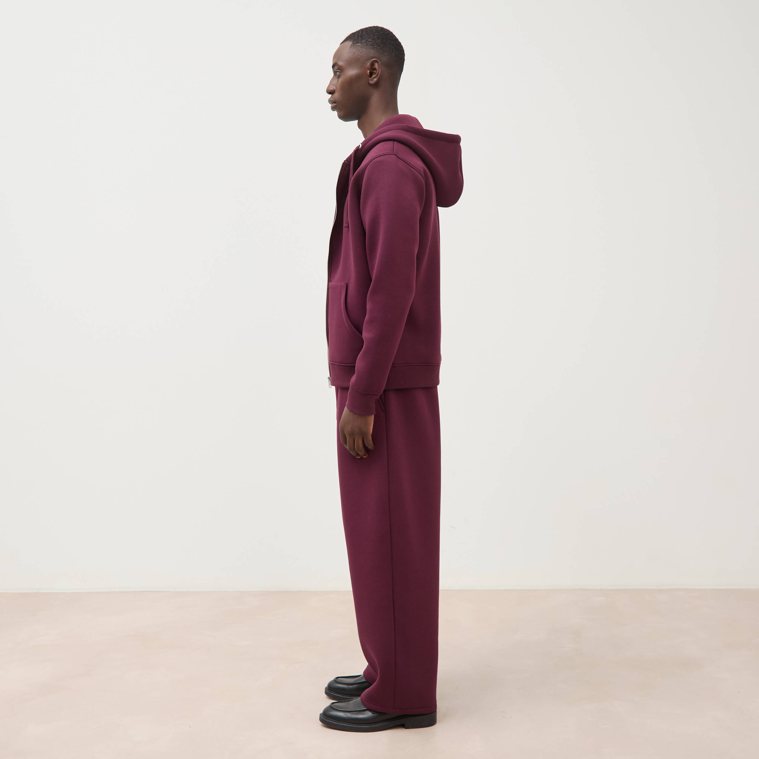 Sweat ample &agrave; capuche manches longues prune homme