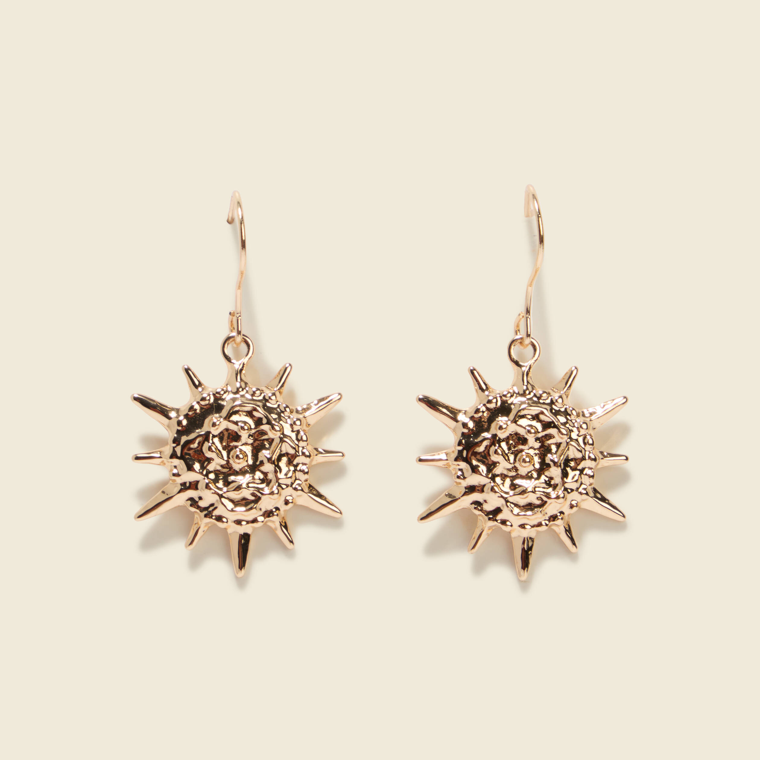 Boucles d'oreilles couleur or femme