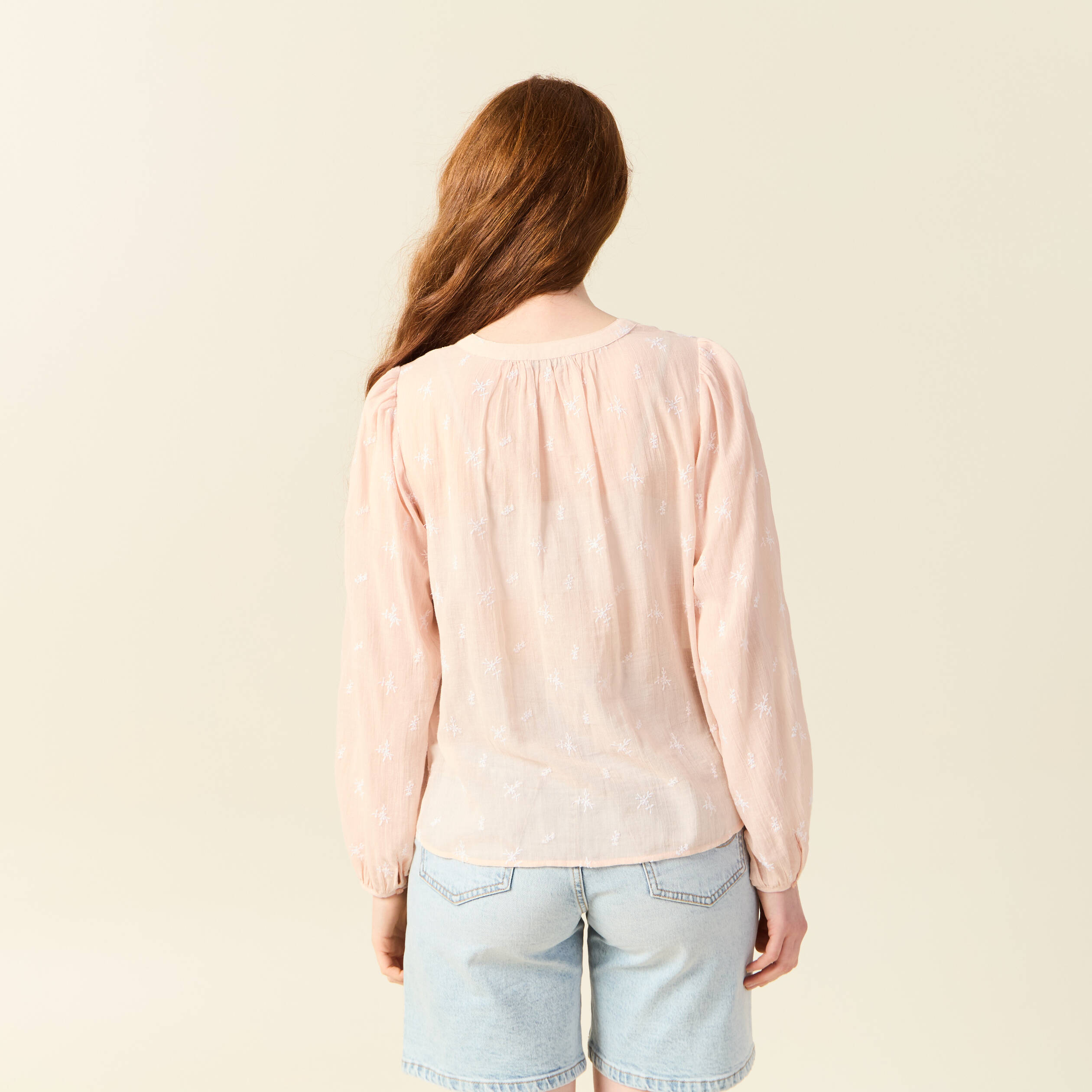 blouse manches longues brodee rose poudree femme Blouse manches longues brodée rose poudrée femme