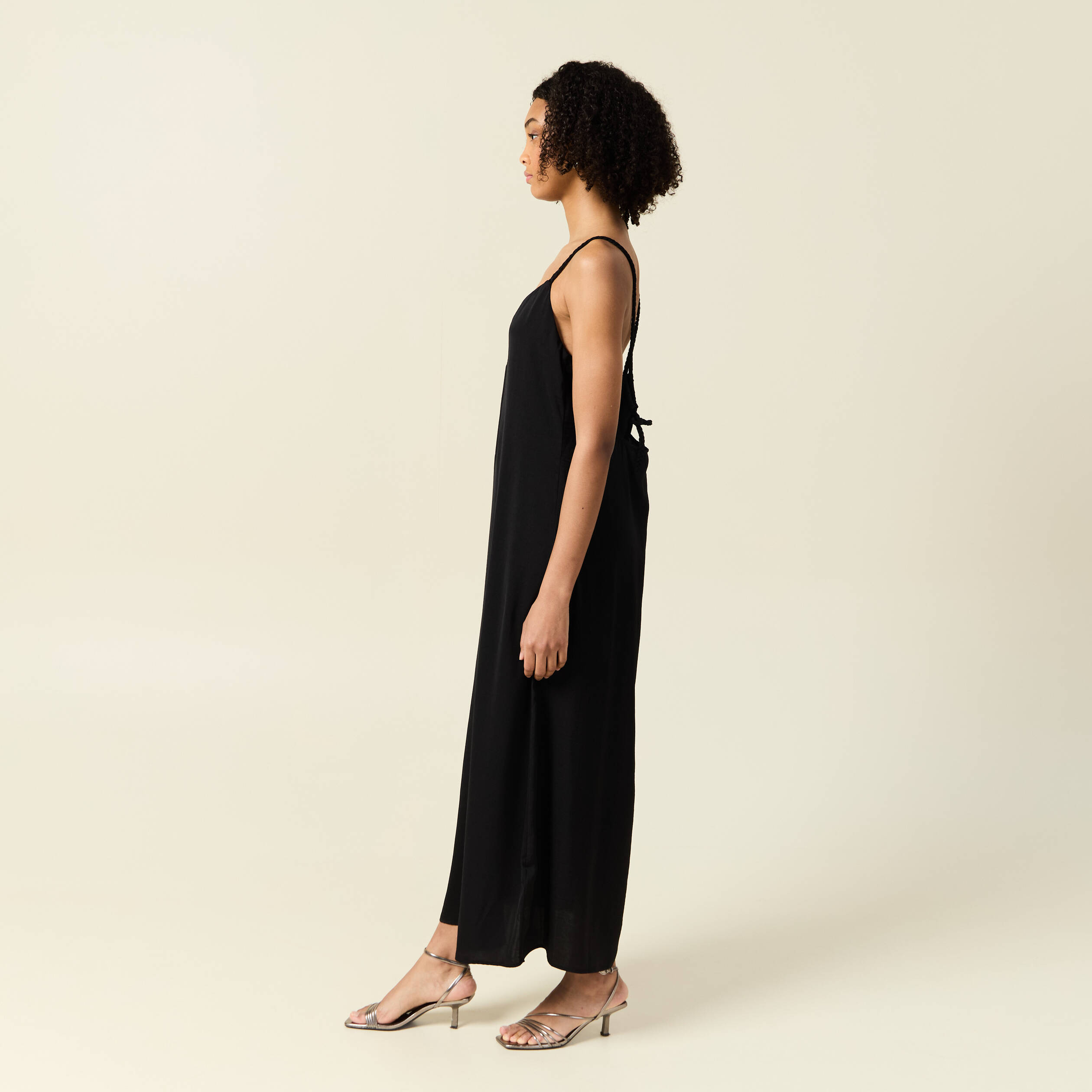 robe midi droite satin noir femme Robe midi droite satin noir femme