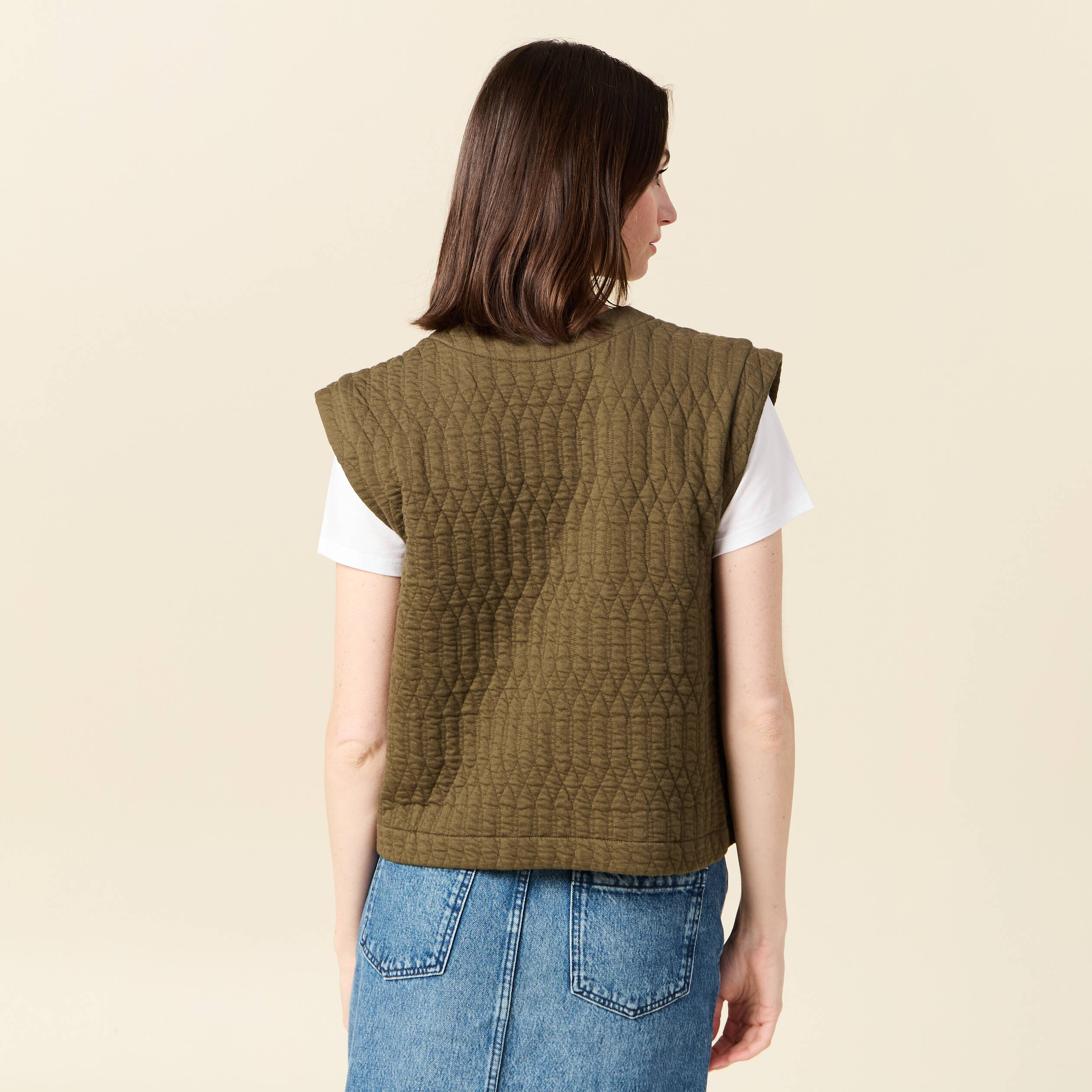 gilet sans manches matelasse vert kaki femme Gilet sans manches matelassé vert kaki femme