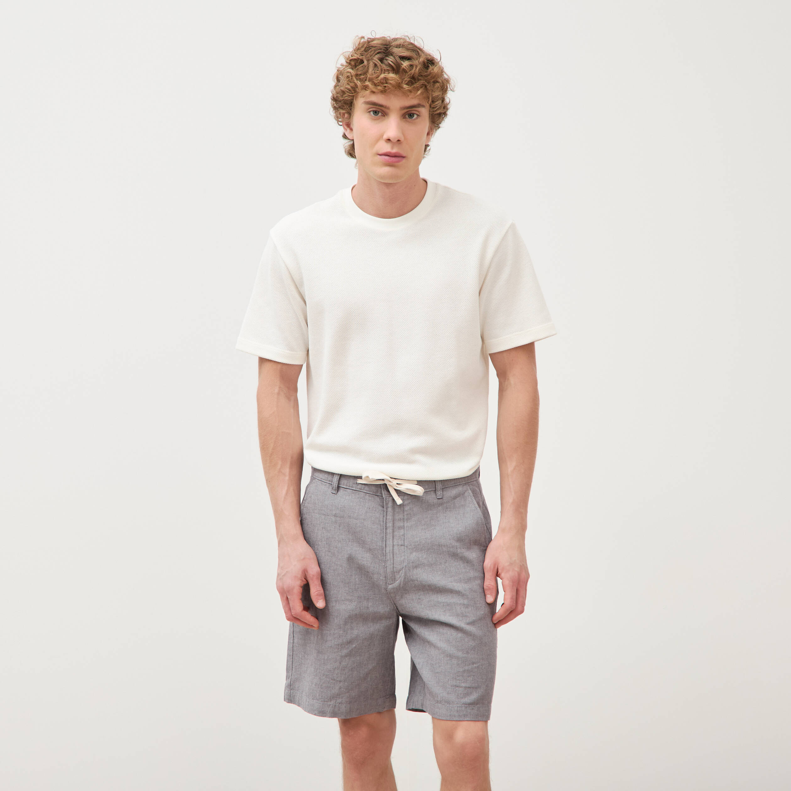 Bermuda gris fonc&eacute; homme
