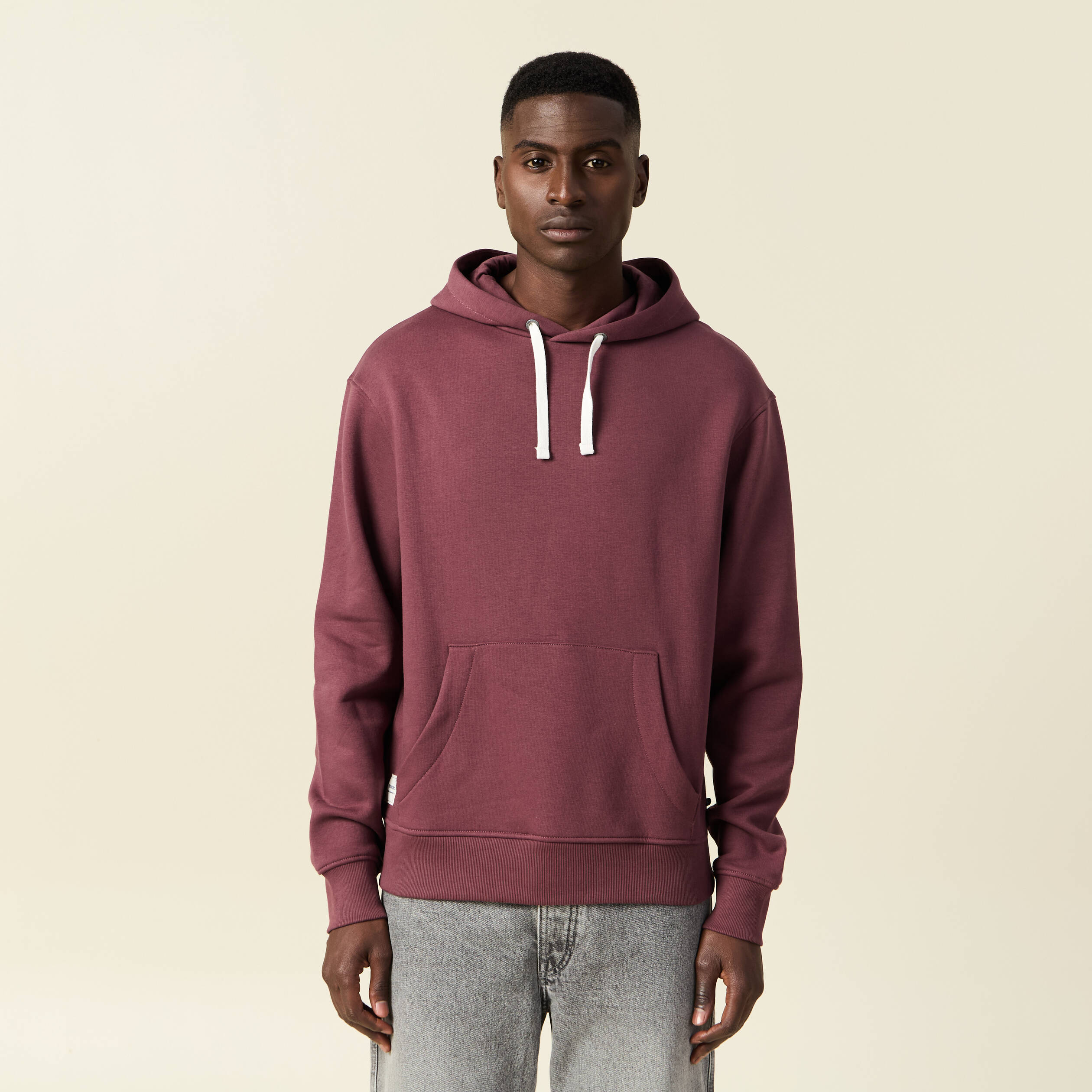 Sweat &agrave; capuche bordeaux homme