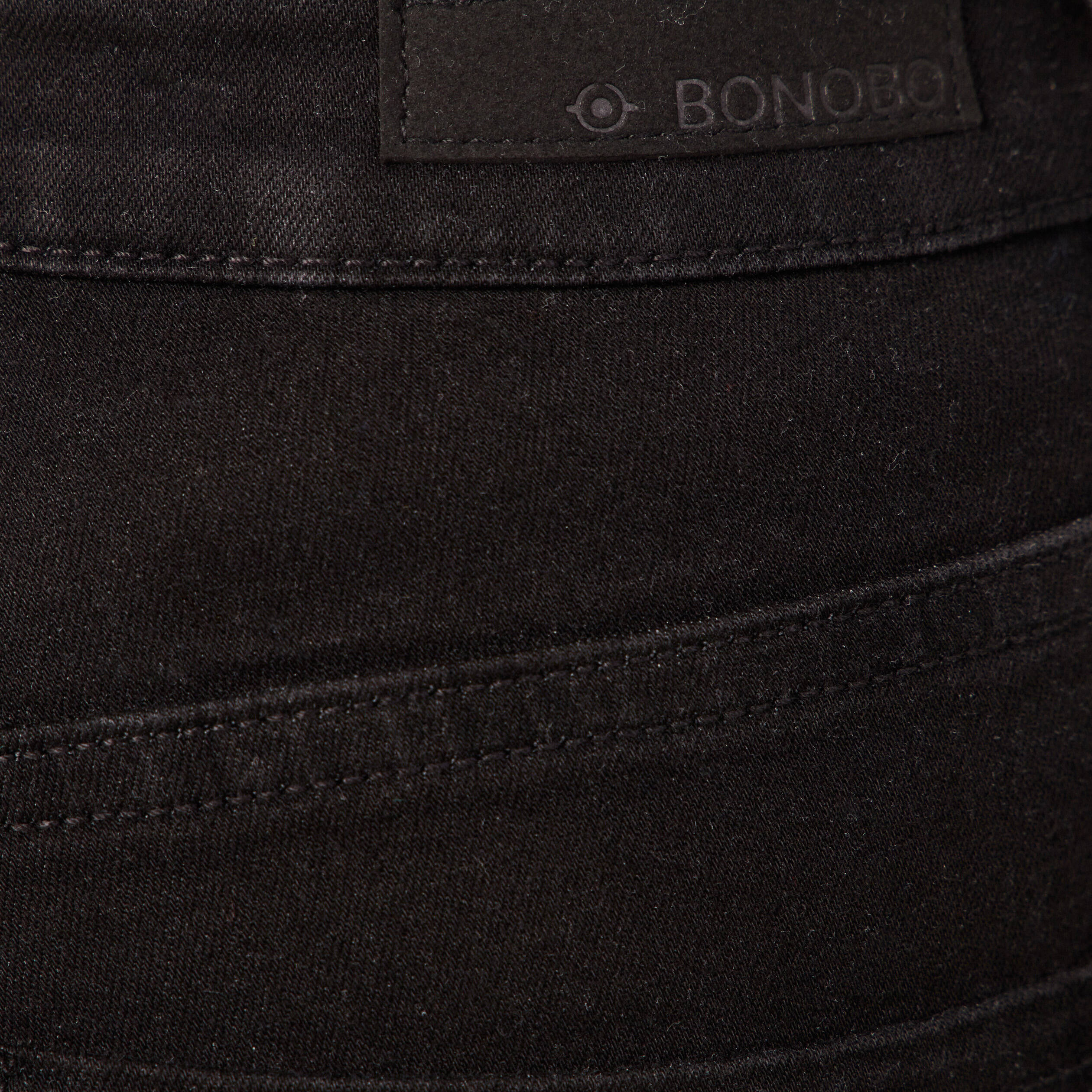 Jeans slim éco-responsable denim noir femme