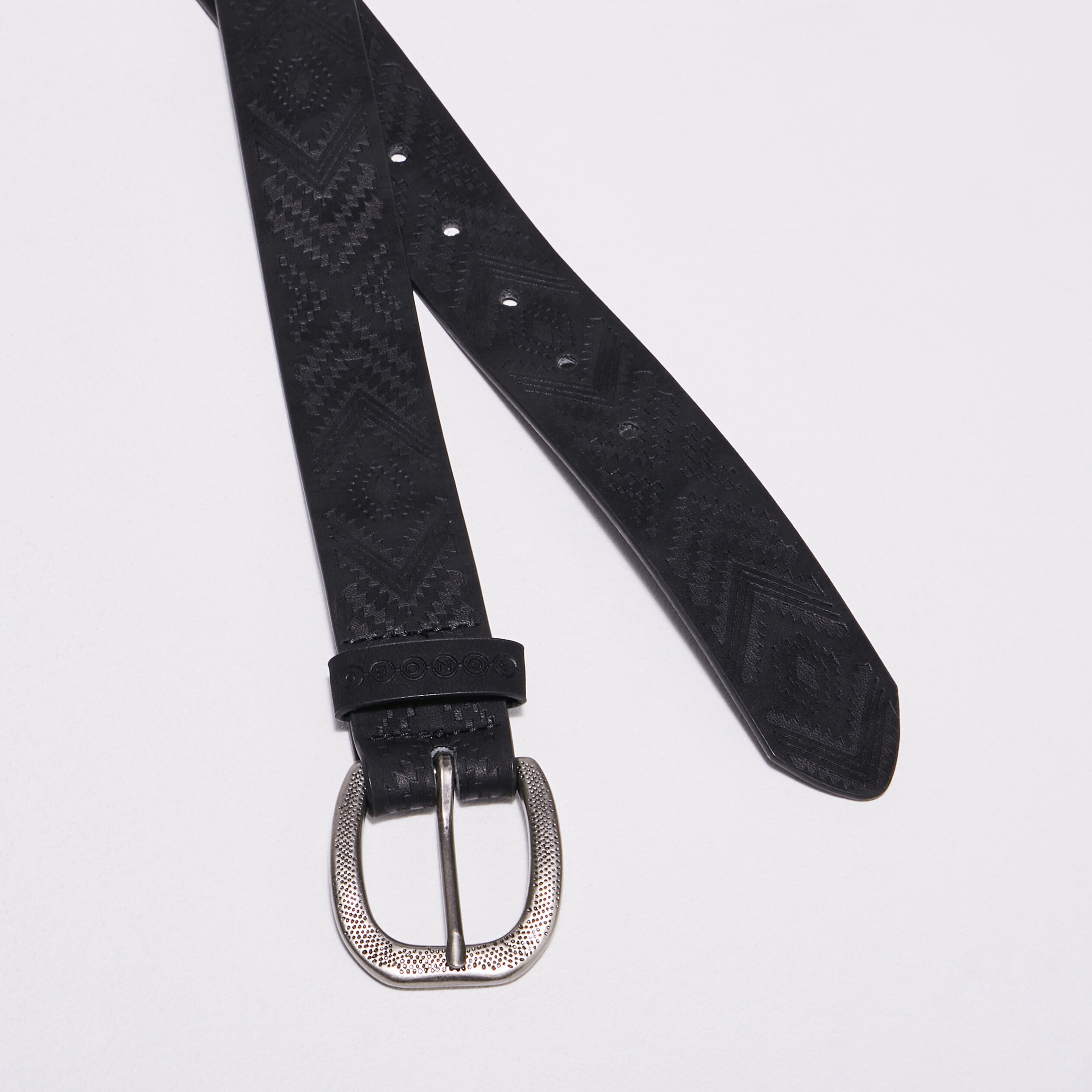 ceinture embossee noir femme Ceinture embossée noir femme