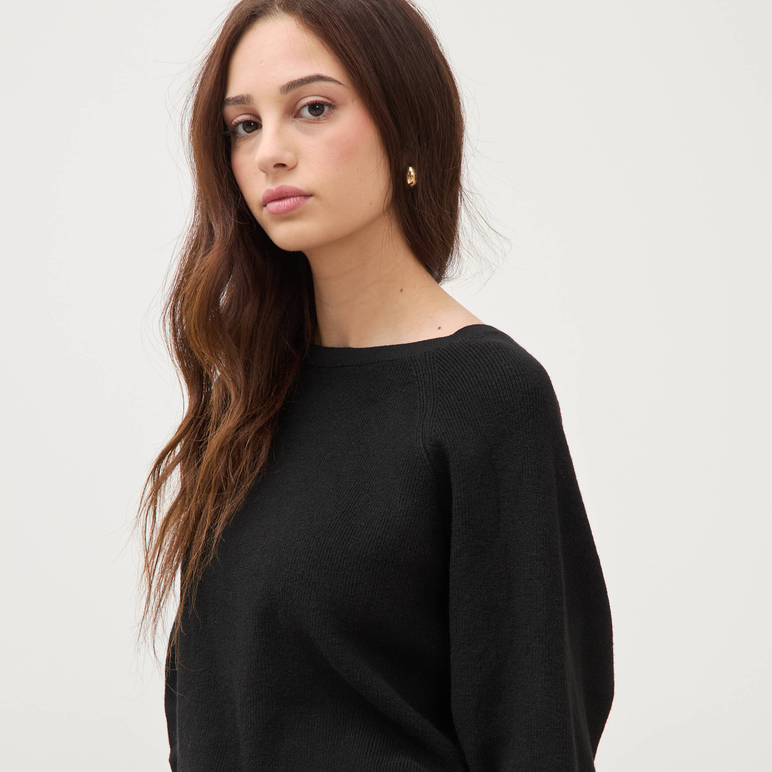 Pull droit col bateau manches longues noir femme