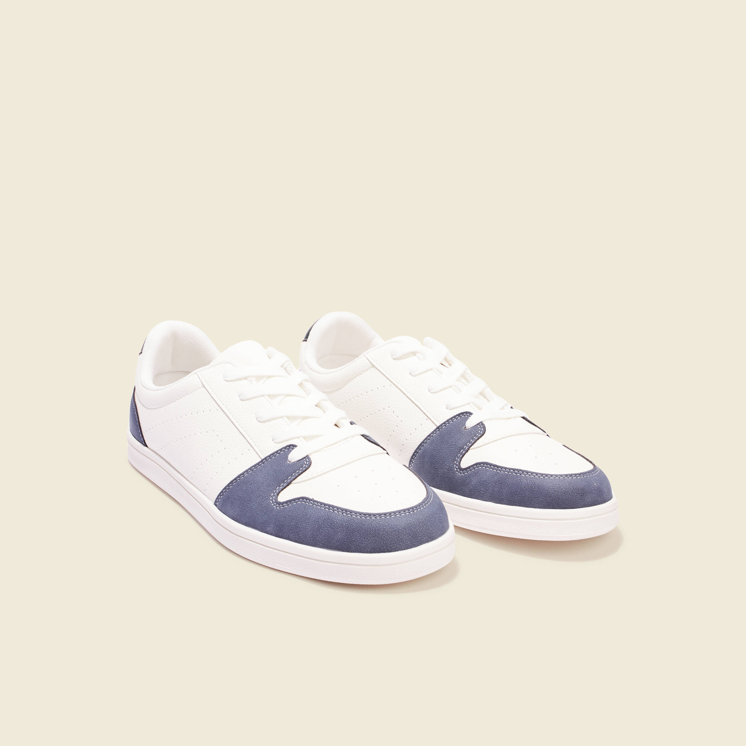 Tennis plates à lacets bleu marine homme