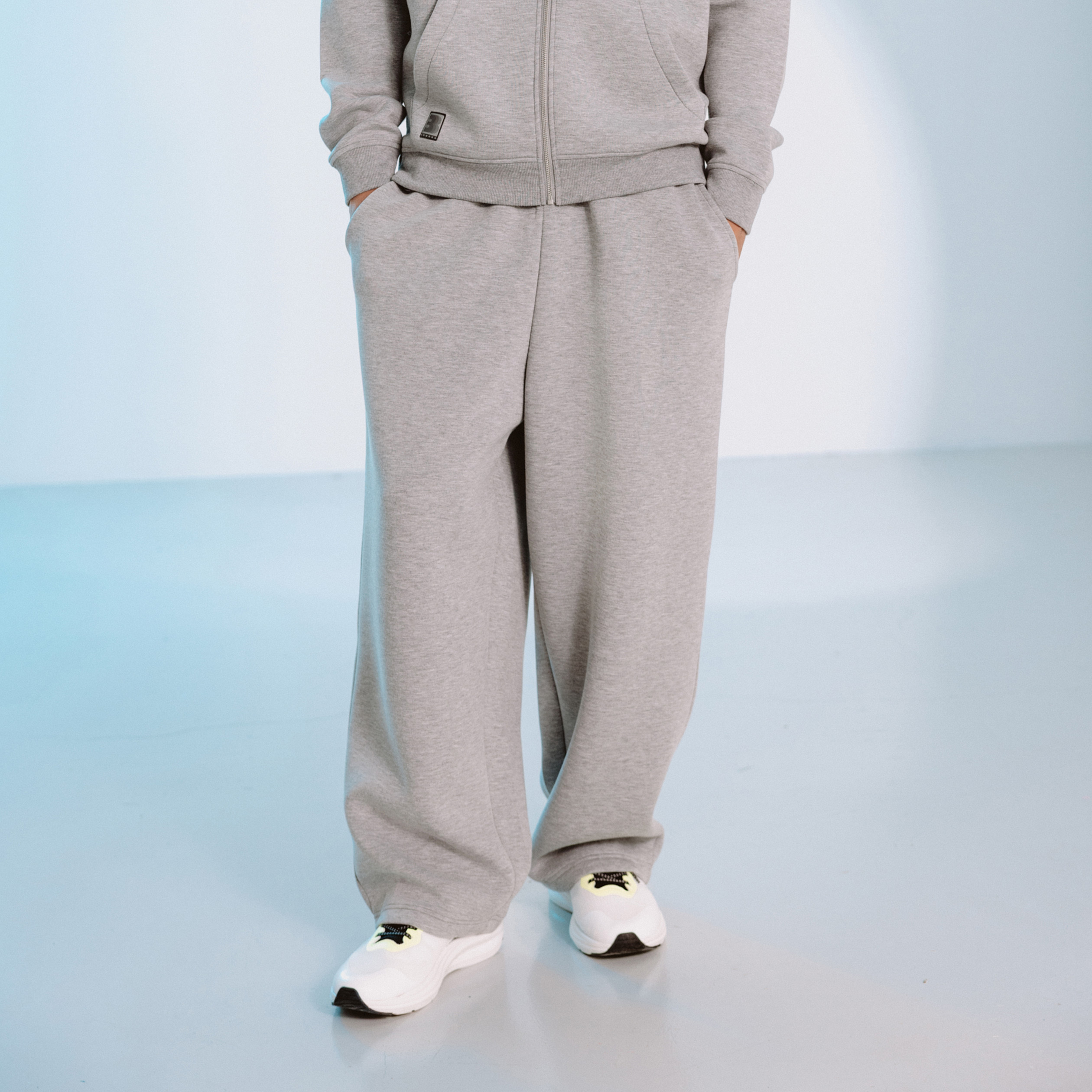 Pantalon coupe loose gris clair homme